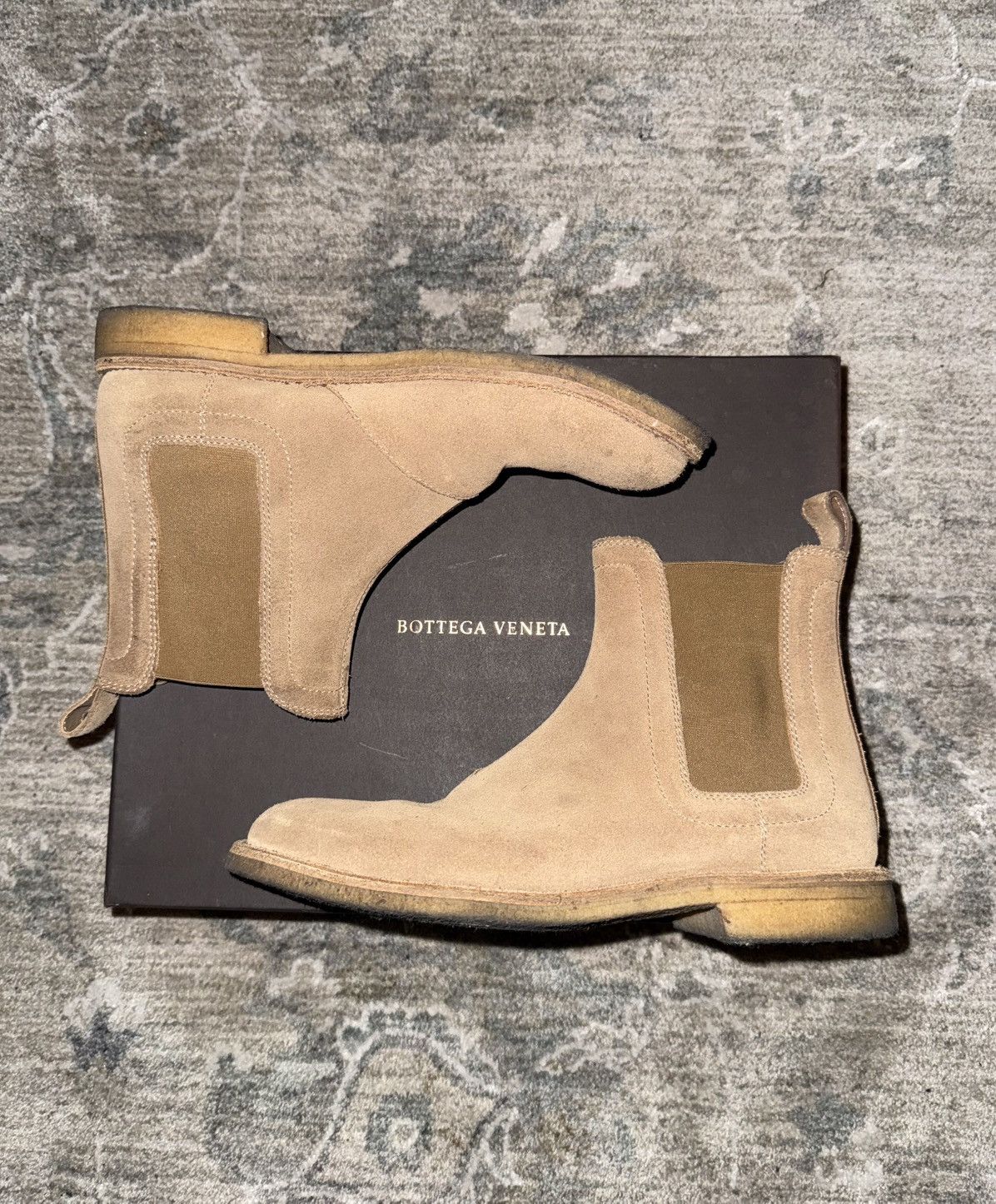 Bottega Veneta Bottega Veneta camel swede chelsea boot Size US 7.5 / EU 40-41 - 1 Thumbnail