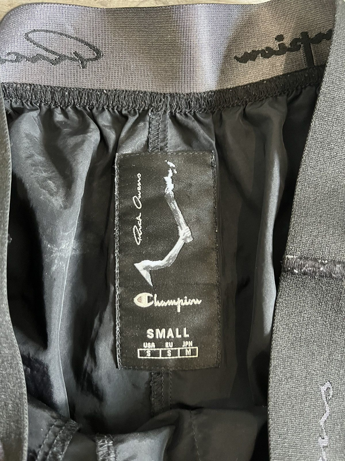 Champion × Rick Owens Rick Owens Champion nylon shorts Size US 30 / EU 46 - 6 Thumbnail