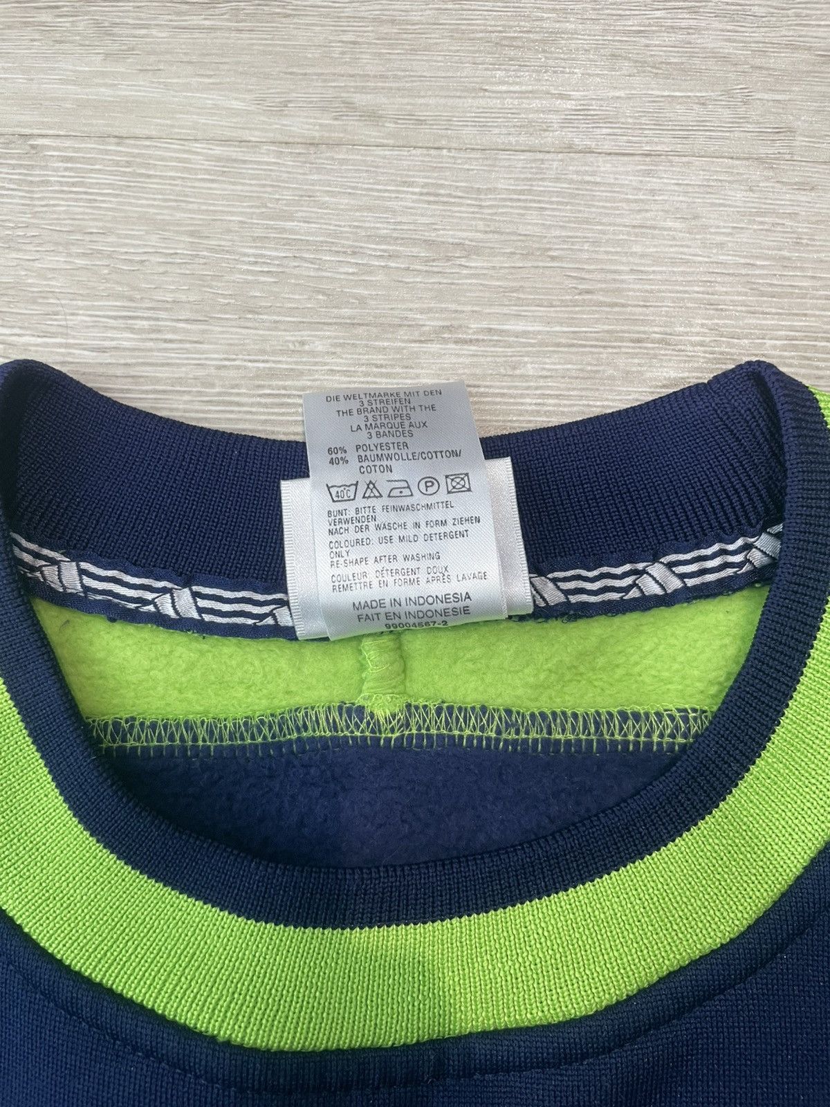 Adidas Vintage Adidas Panel Hoodie Navy/Neon Green L Size US L / EU 52-54 / 3 - 3 Thumbnail