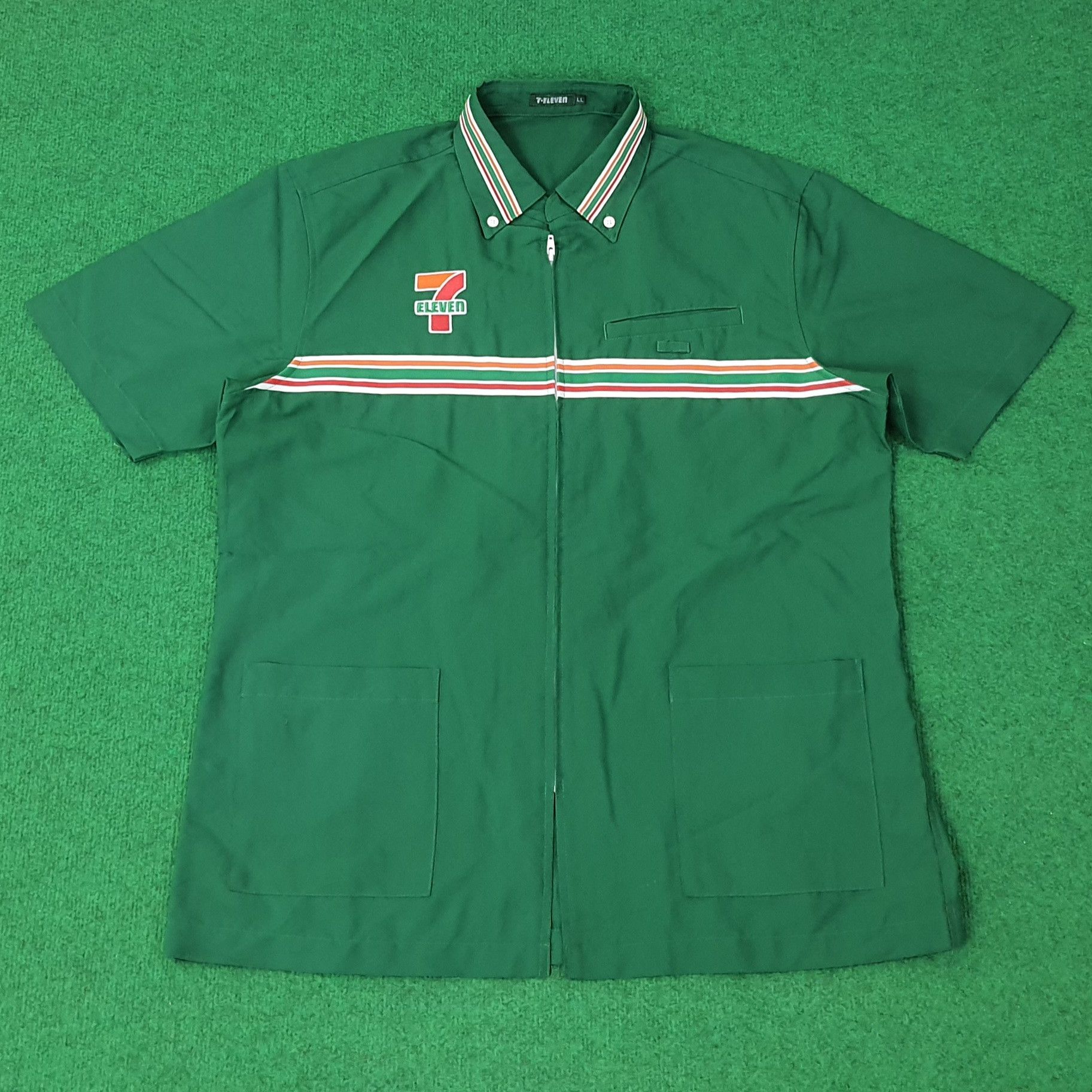 Japanese Brand Vintage 7 Eleven Staff Uniform Workwear Jacket C259N33 Size US L / EU 52-54 / 3 - 3 Thumbnail