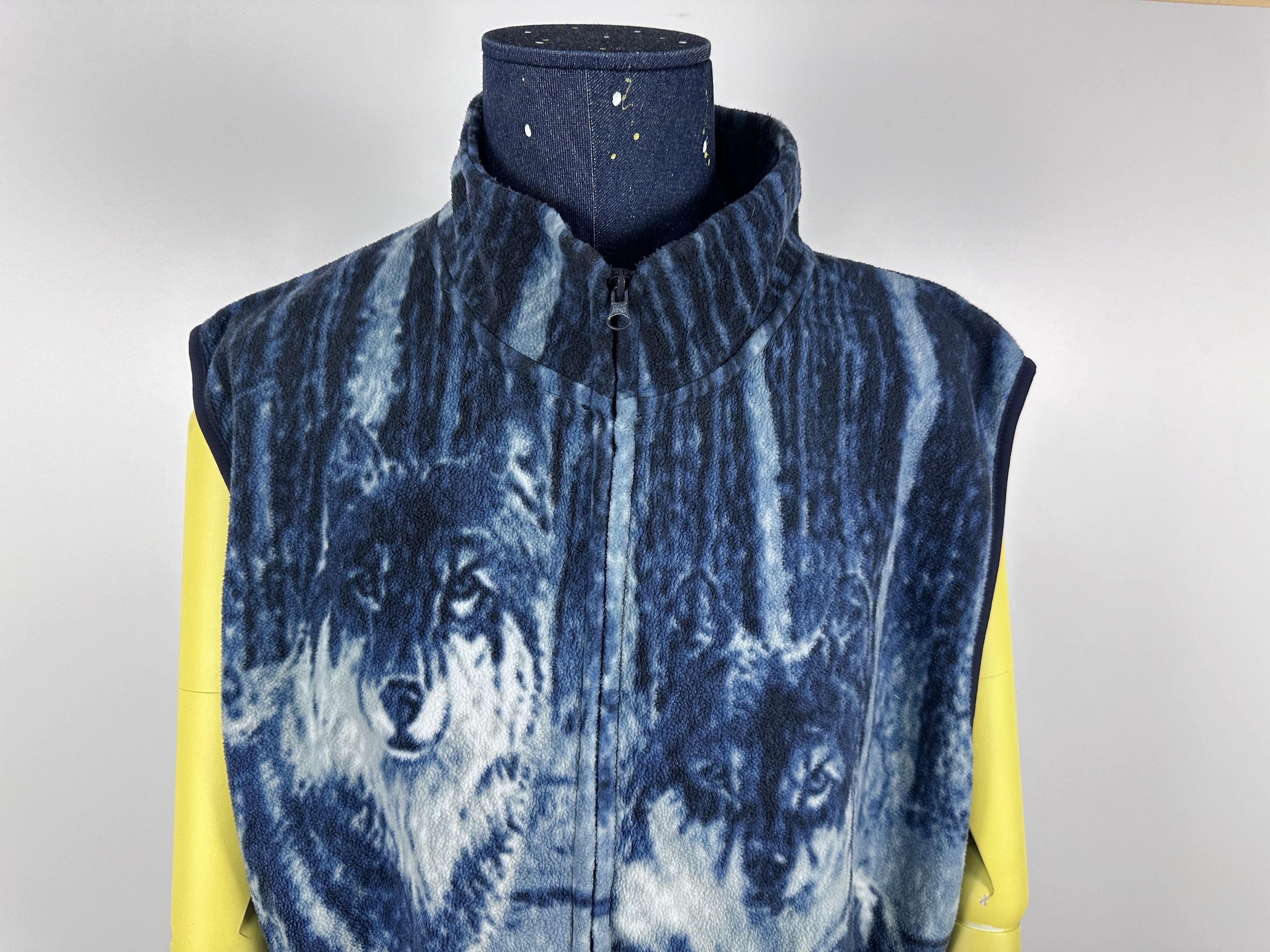Vintage Vintage Wolf Fleece Vest Jacket Sherpa Overprint Nature 4XL Size US XXL / EU 58 / 5 - 3 Thumbnail