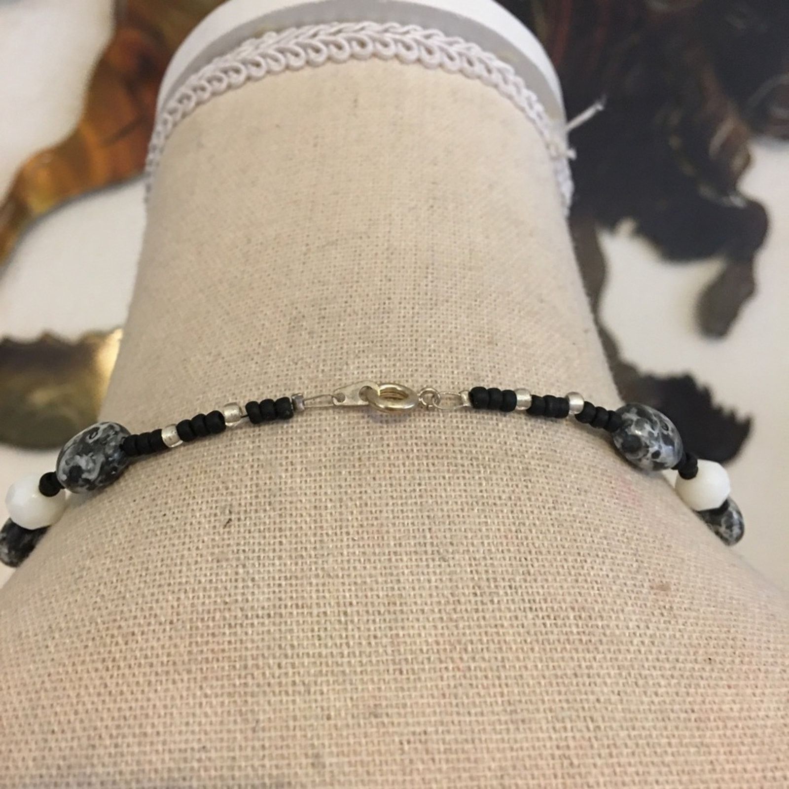Handmade Gray marble and glass bead necklace Size ONE SIZE - 5 Thumbnail