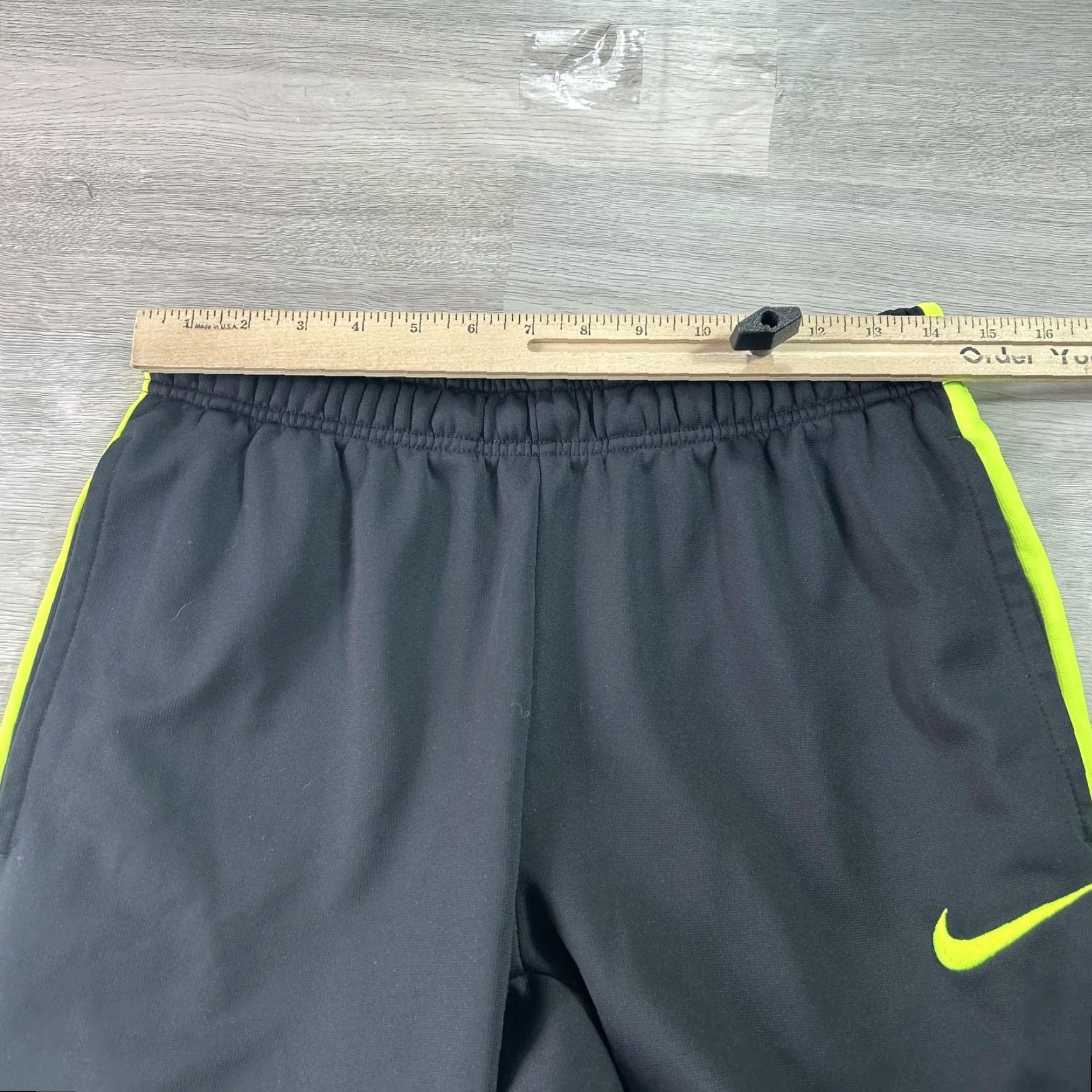Nike Nike Therma-FIT Track Pants Mens M Black Fleece Stripe Athletic 646676-011 Size US 31 - 5 Thumbnail