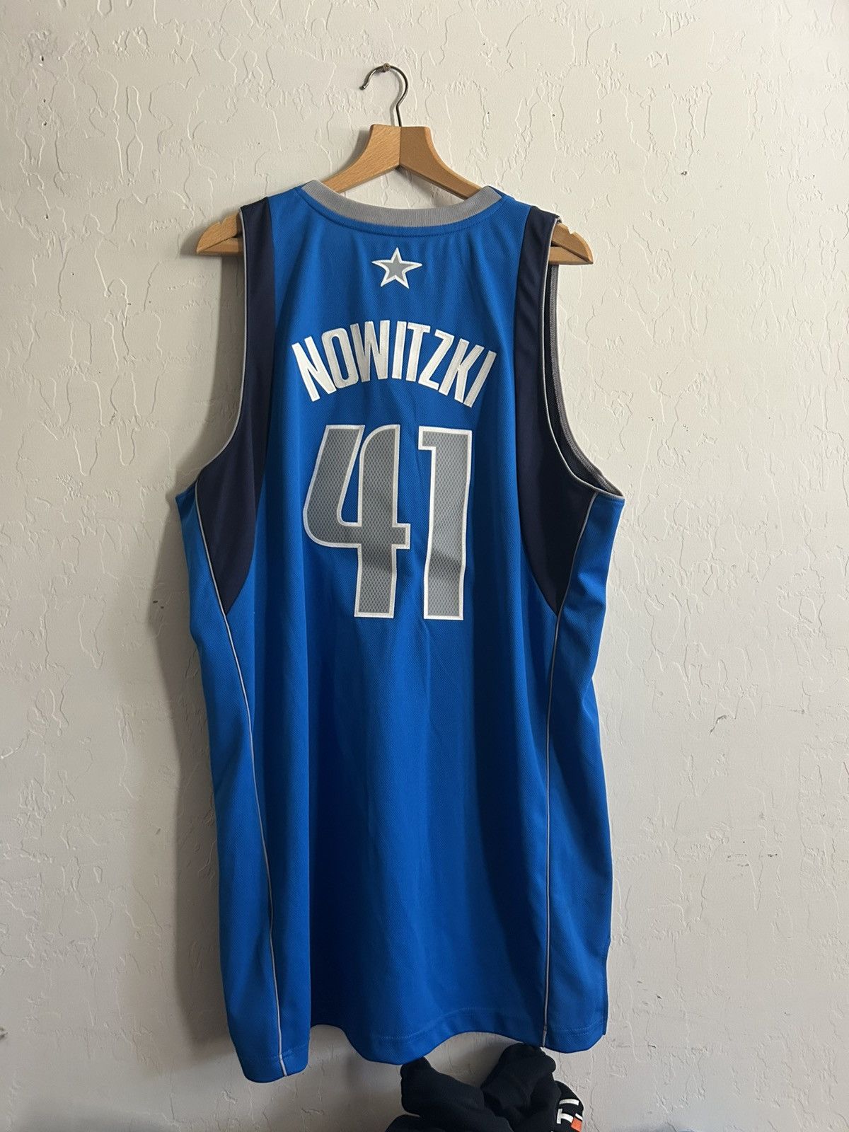 Adidas Dallas Mavericks Dirk Nowitzki Nike Jersey Size XL Size US XL / EU 56 / 4 - 4 Thumbnail