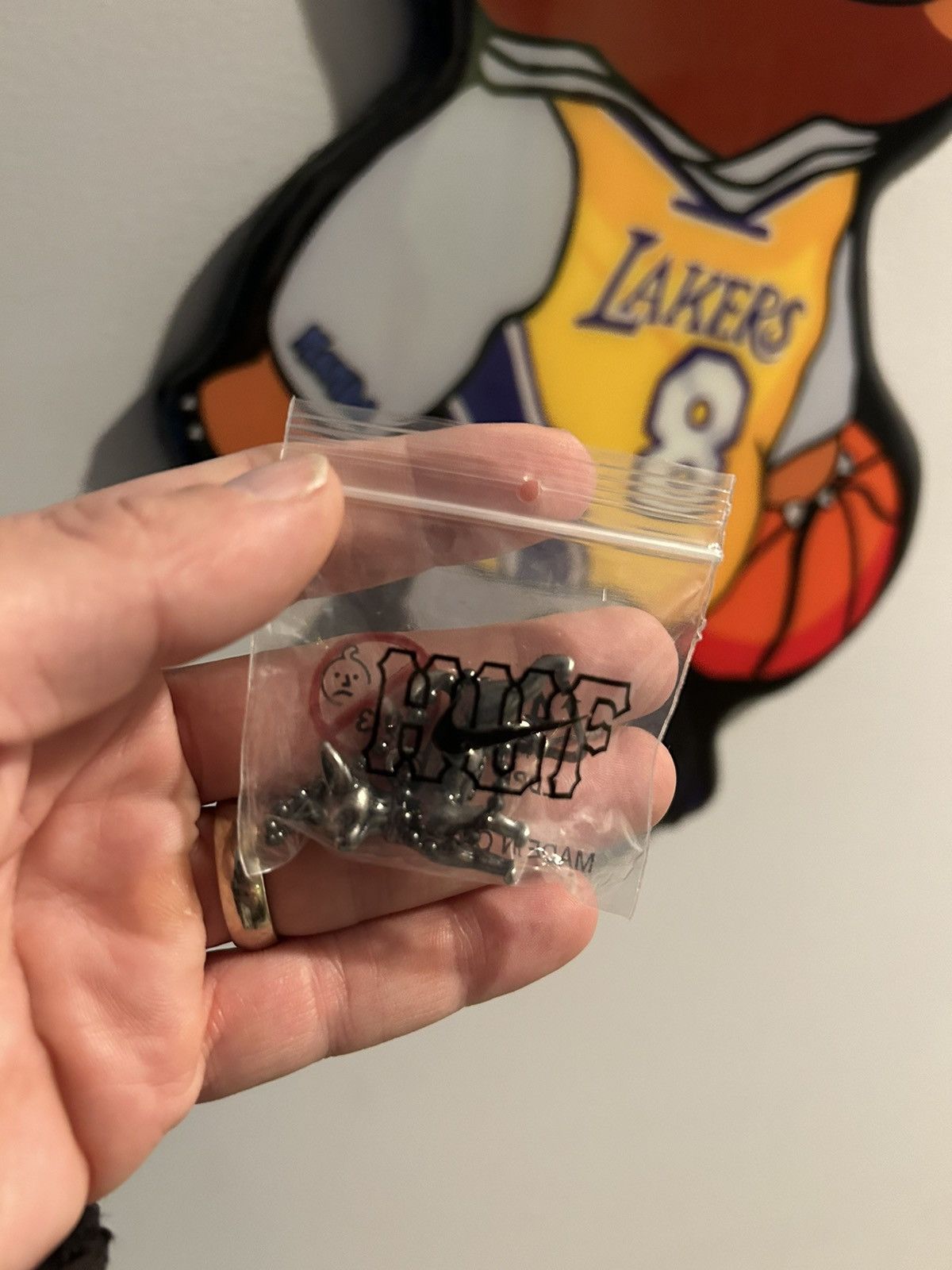 Huf × Jordan Brand × Nike Nike x HUF bulldog keychain Size ONE SIZE - 5 Thumbnail