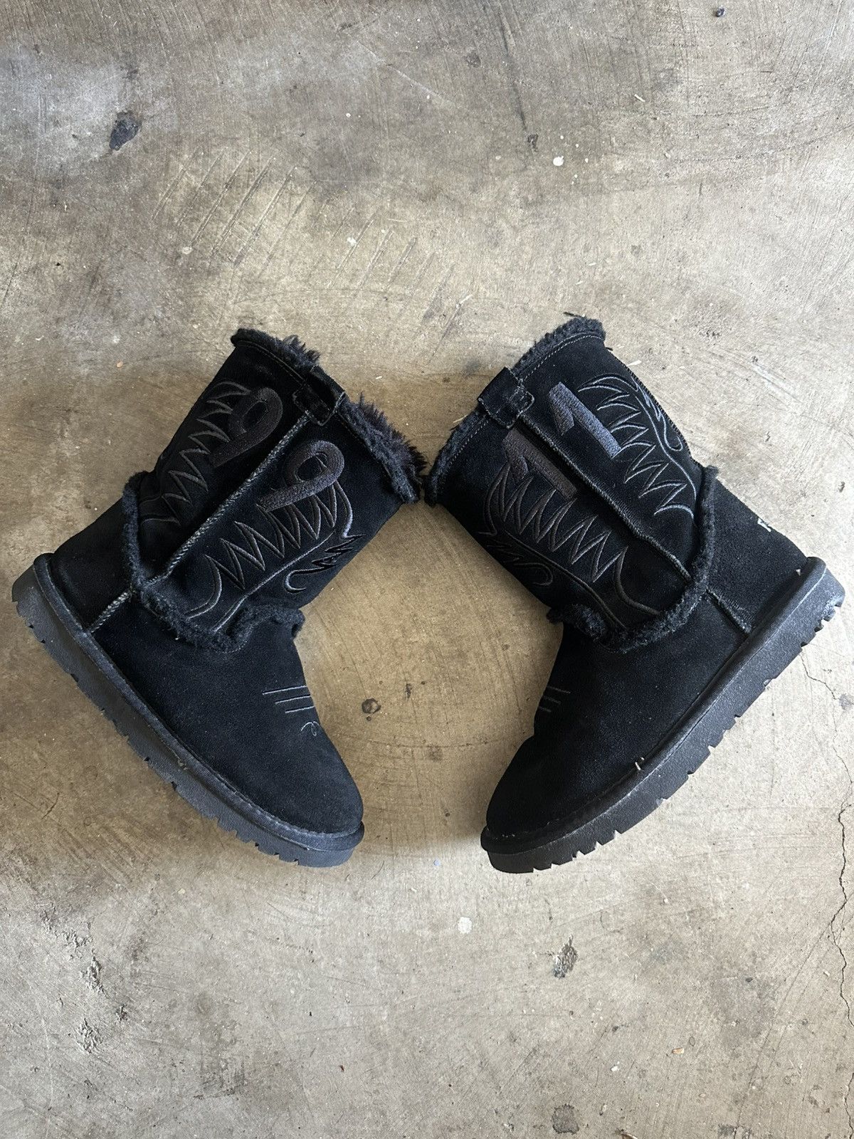 Asspizza Bazo 1199 Cowboy Ugg Boots Black | Grailed