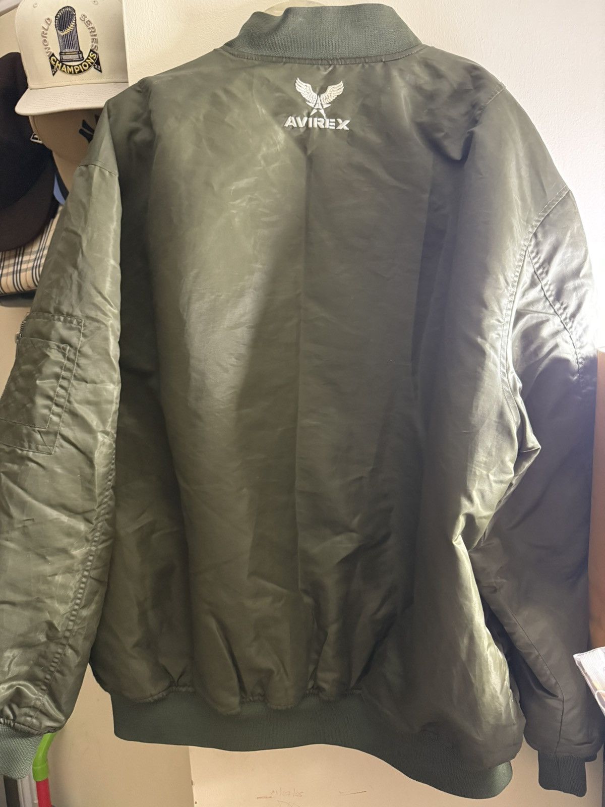 Avirex Avirex Bomber Jacket 2XL Military Green Satin Reversible Size US XXL / EU 58 / 5 - 2 Thumbnail