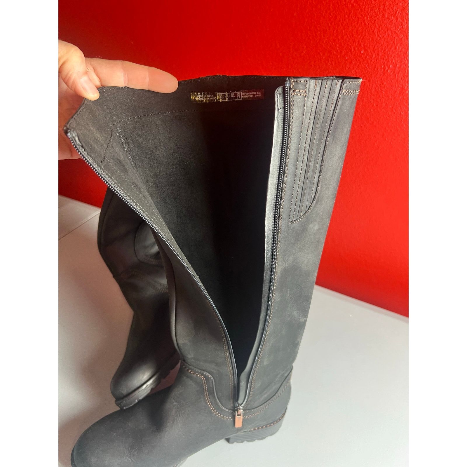Clarks Clarks Aspra Hi Women’s Black Leather Size 8.5 M NWT Size US 8.5 / IT 38.5 - 8 Thumbnail