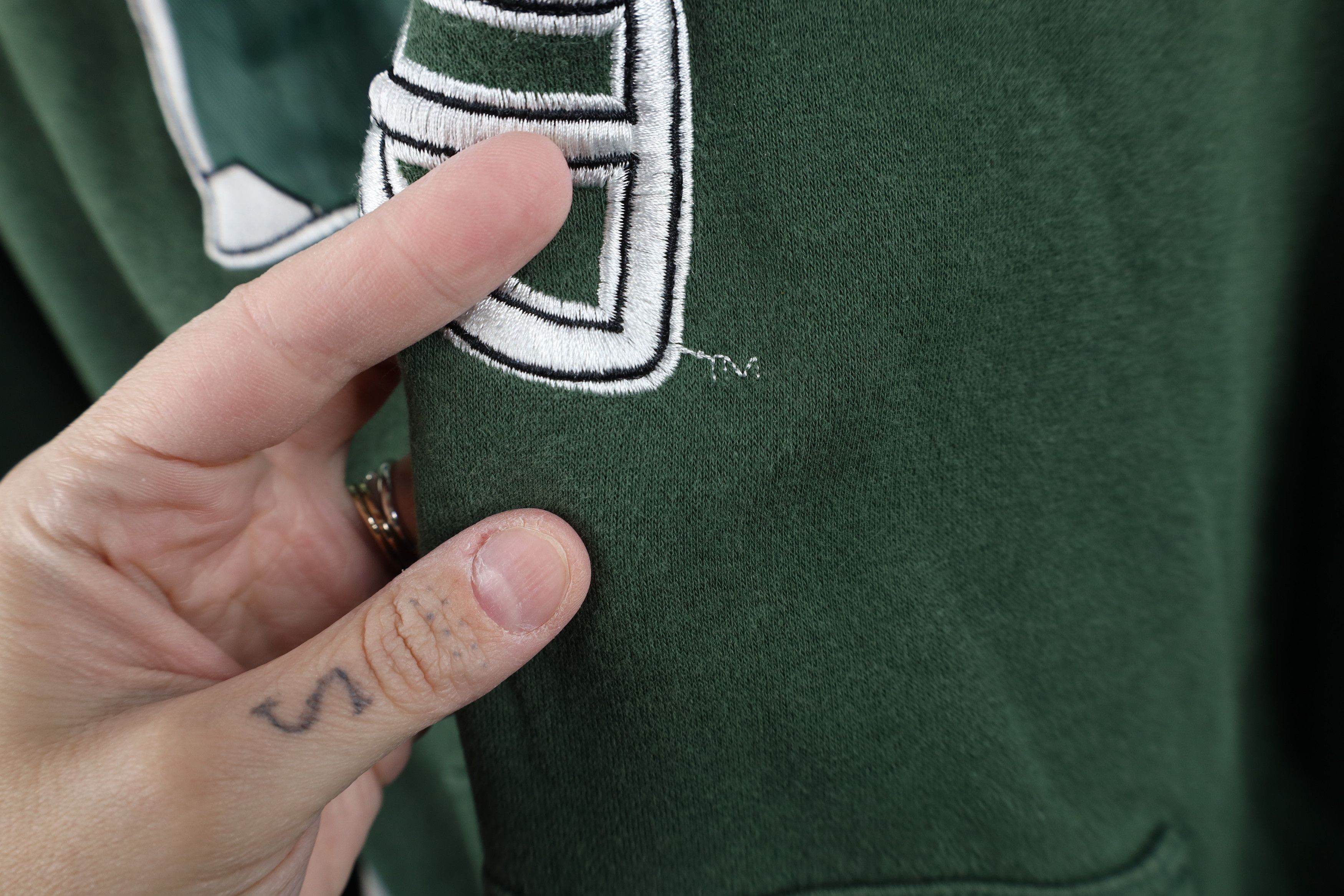 Vintage Vintage 90s Y2K Michigan State University Football Hoodie Size US XXL / EU 58 / 5 - 7 Thumbnail