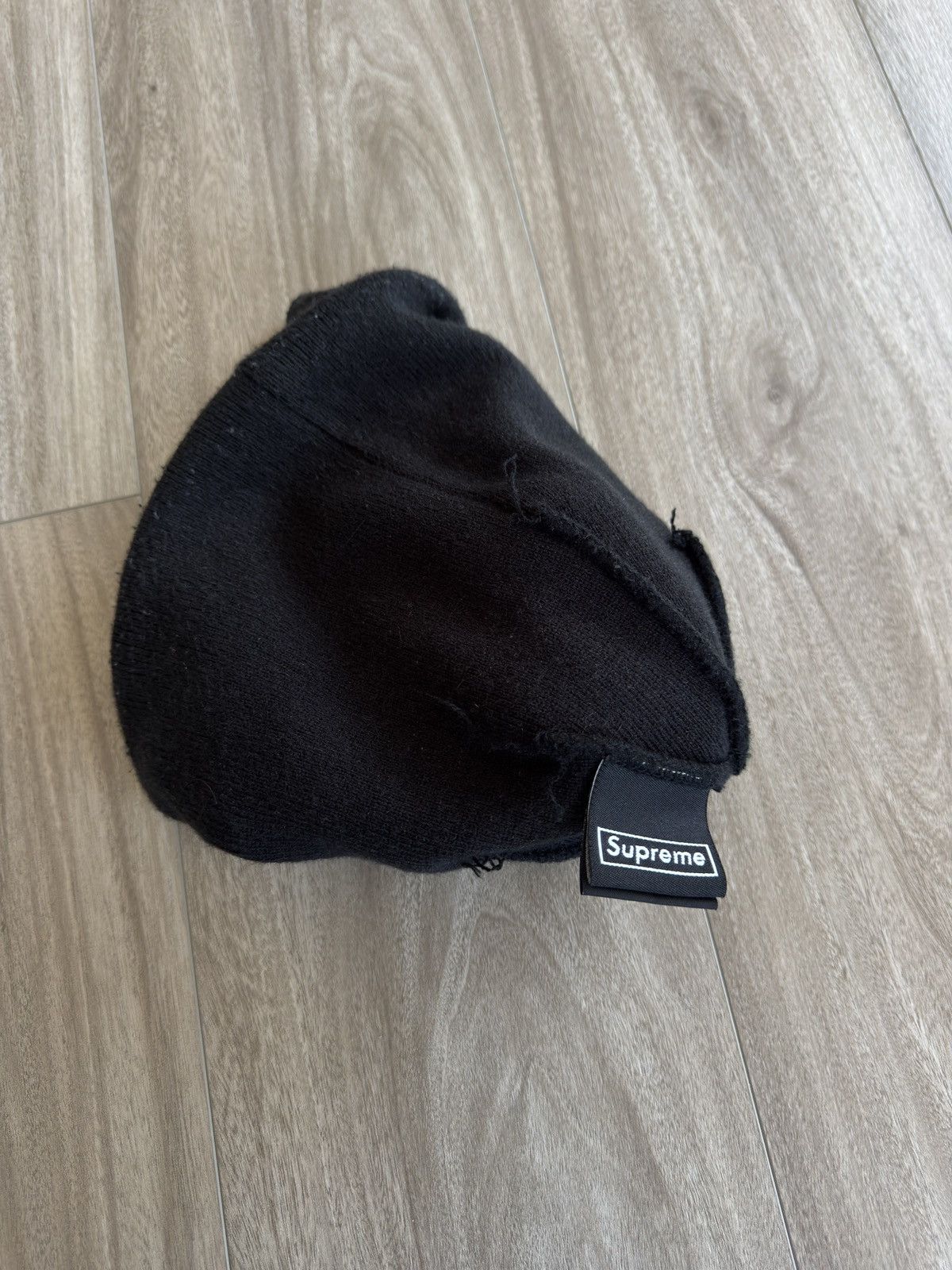 Supreme Supreme x New Era Championship Beanie Black 2018 Size ONE SIZE - 3 Thumbnail