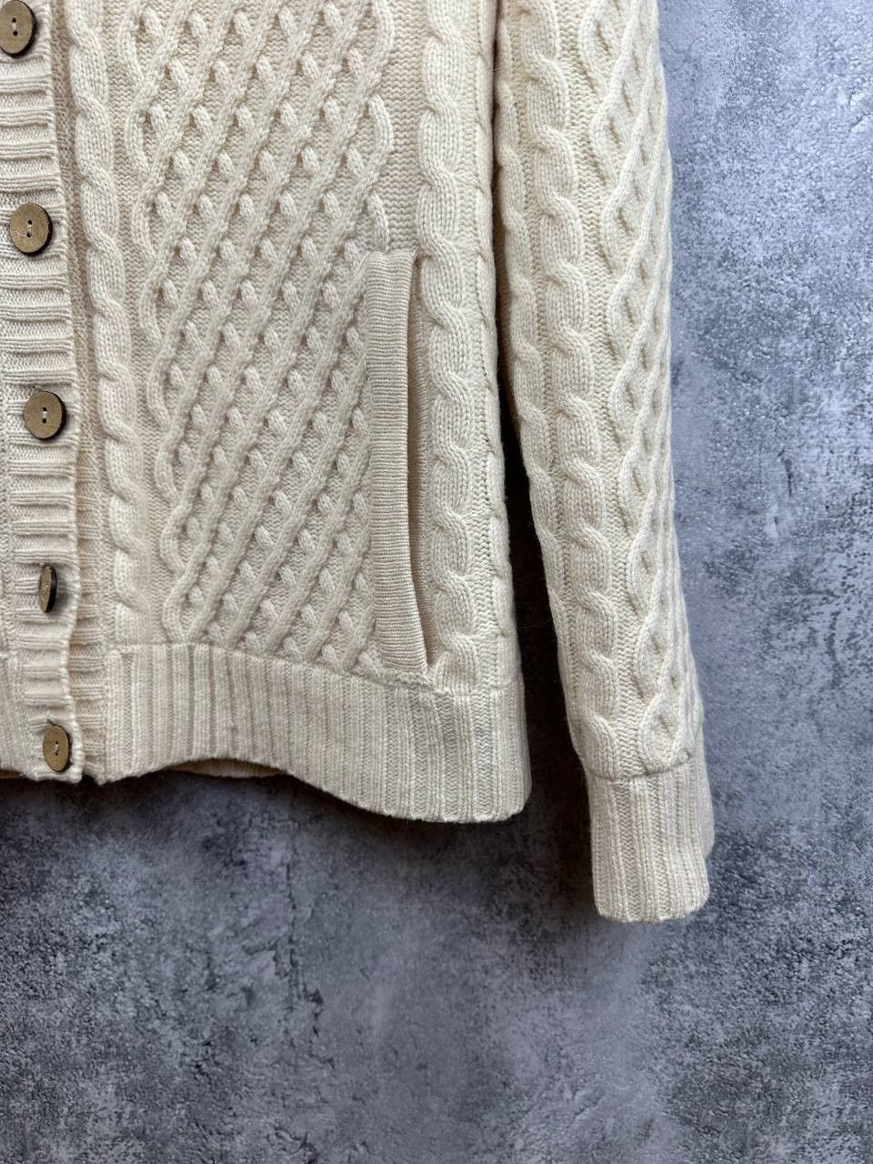 Carraig Donn Carraig Donn Aran Wool Lined Cardig Made in Ireland Cream S Size S / US 4 / IT 40 - 8 Thumbnail