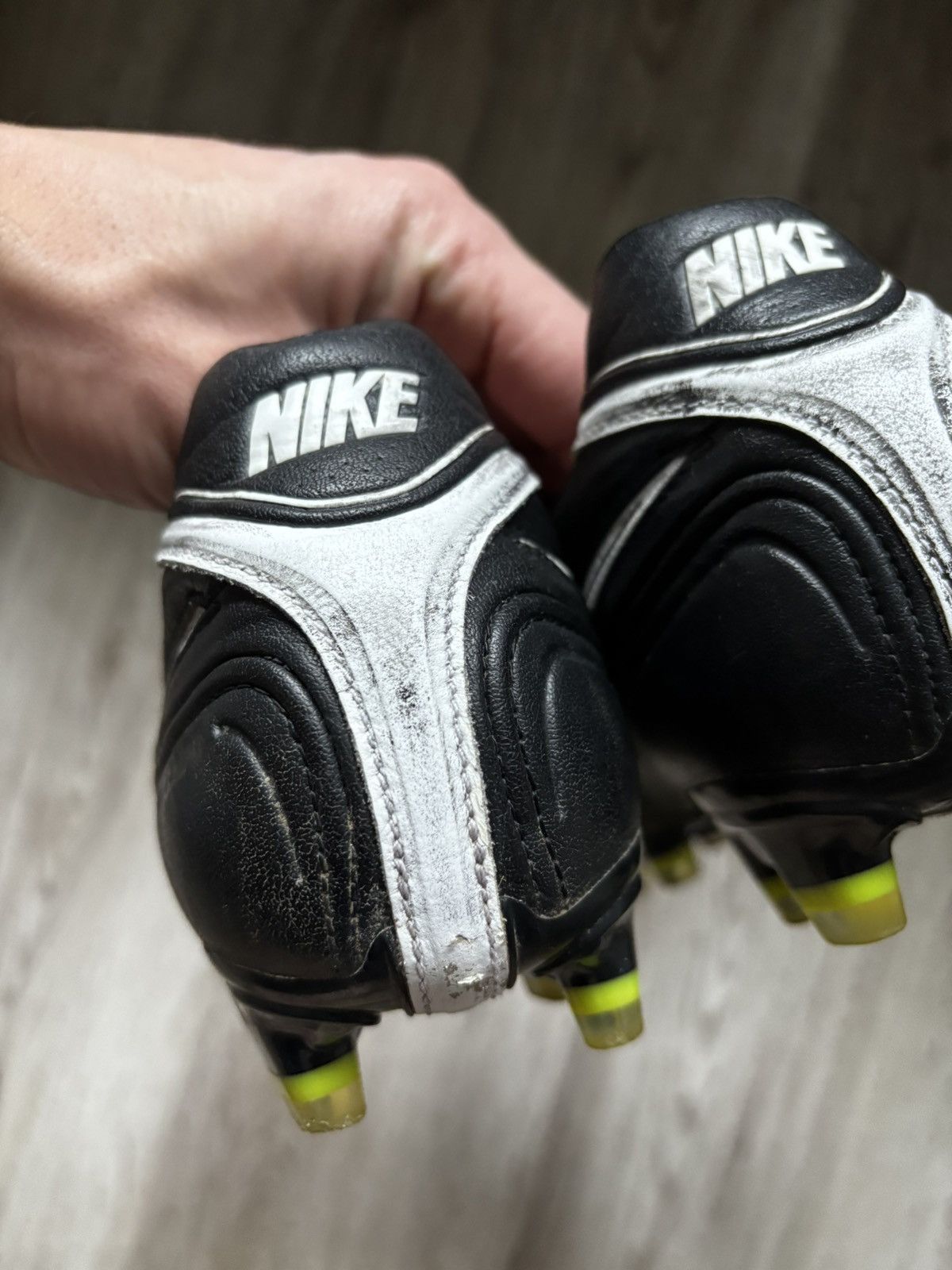 Nike Nike Tiempo Legend III FG Soccer Cleats VoltNo Insoles Size US 9 / EU 42 - 10 Thumbnail