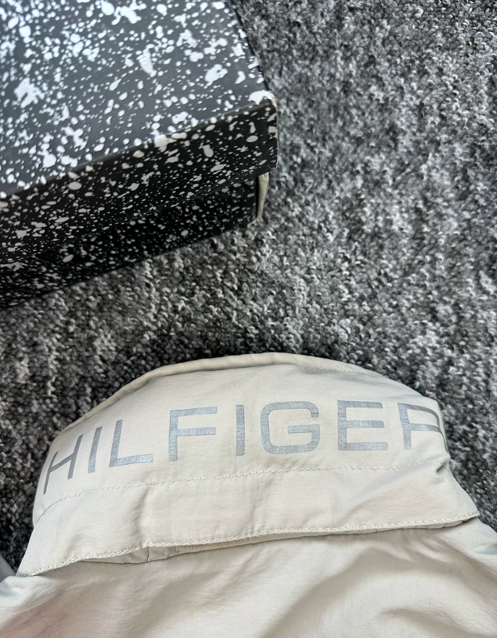 Japanese Brand × Tommy Hilfiger × Vintage Vintage light jacket Tommy Hilfiger Logo logo classic basic Size US L / EU 52-54 / 3 - 7 Thumbnail