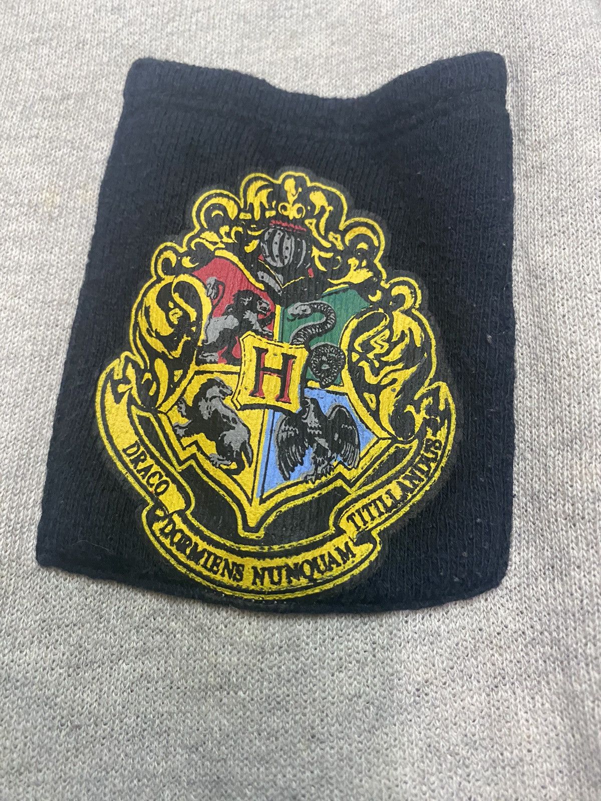 Vintage HOGWARTS School Witchcraft HARRY POTTER Pullover Sweatshirt Size US L / EU 52-54 / 3 - 7 Thumbnail