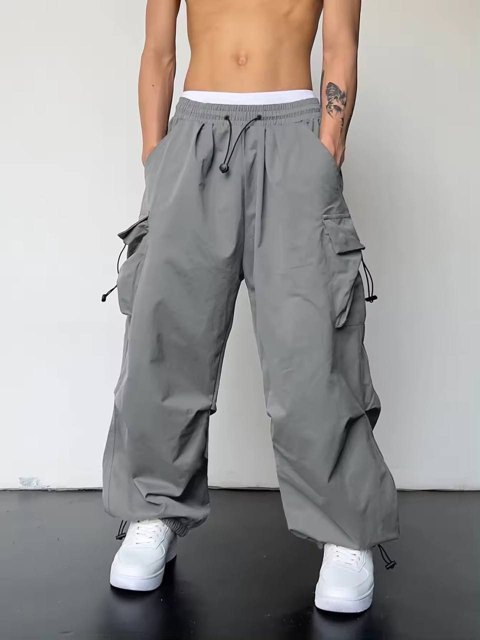 Vintage men's monochrome kargo pants y2k Size US 35 - 1 Thumbnail