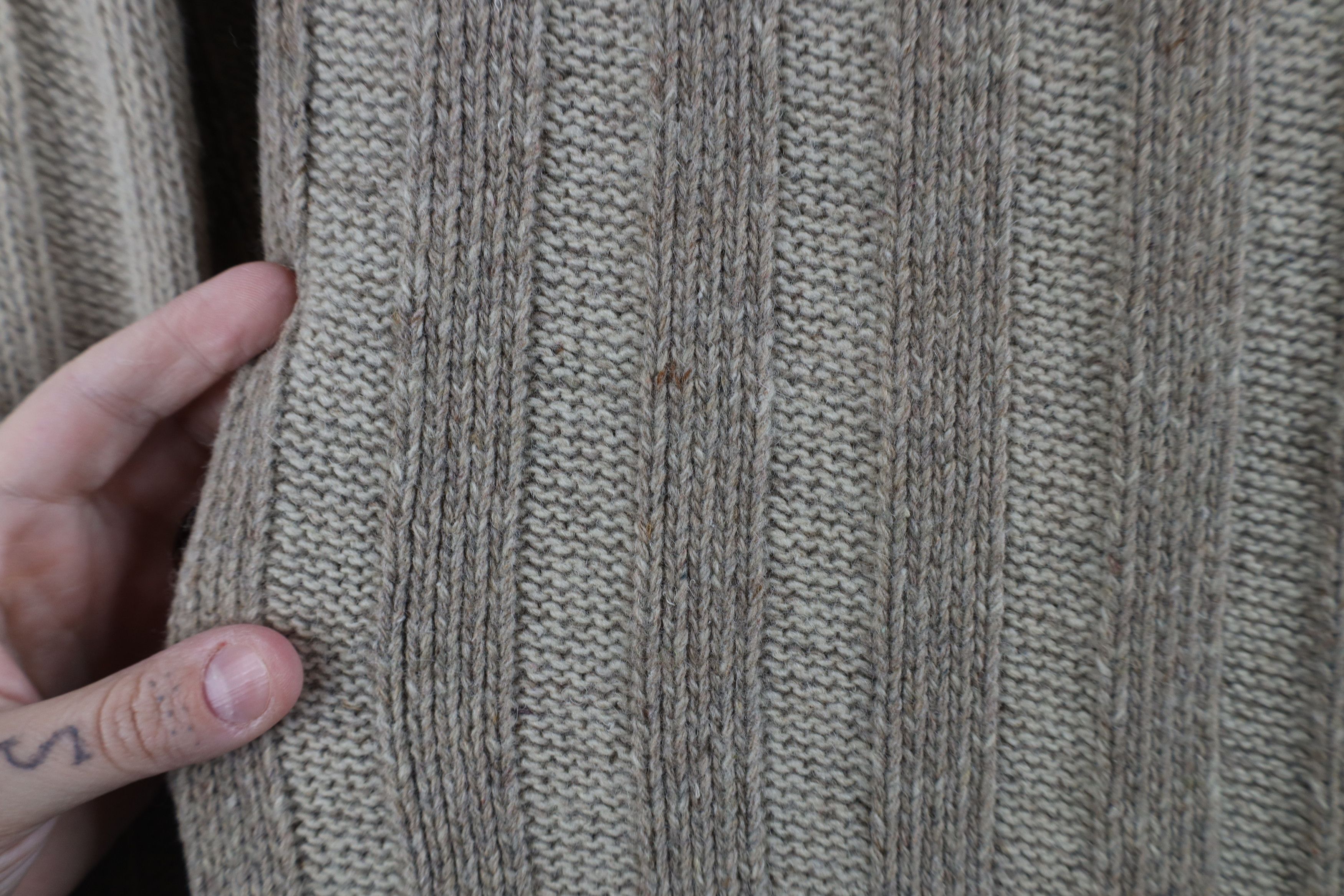 Vintage Vintage 90s Streetwear Ribbed Knit Mock Neck Sweater Beige Size US M / EU 48-50 / 2 - 4 Thumbnail