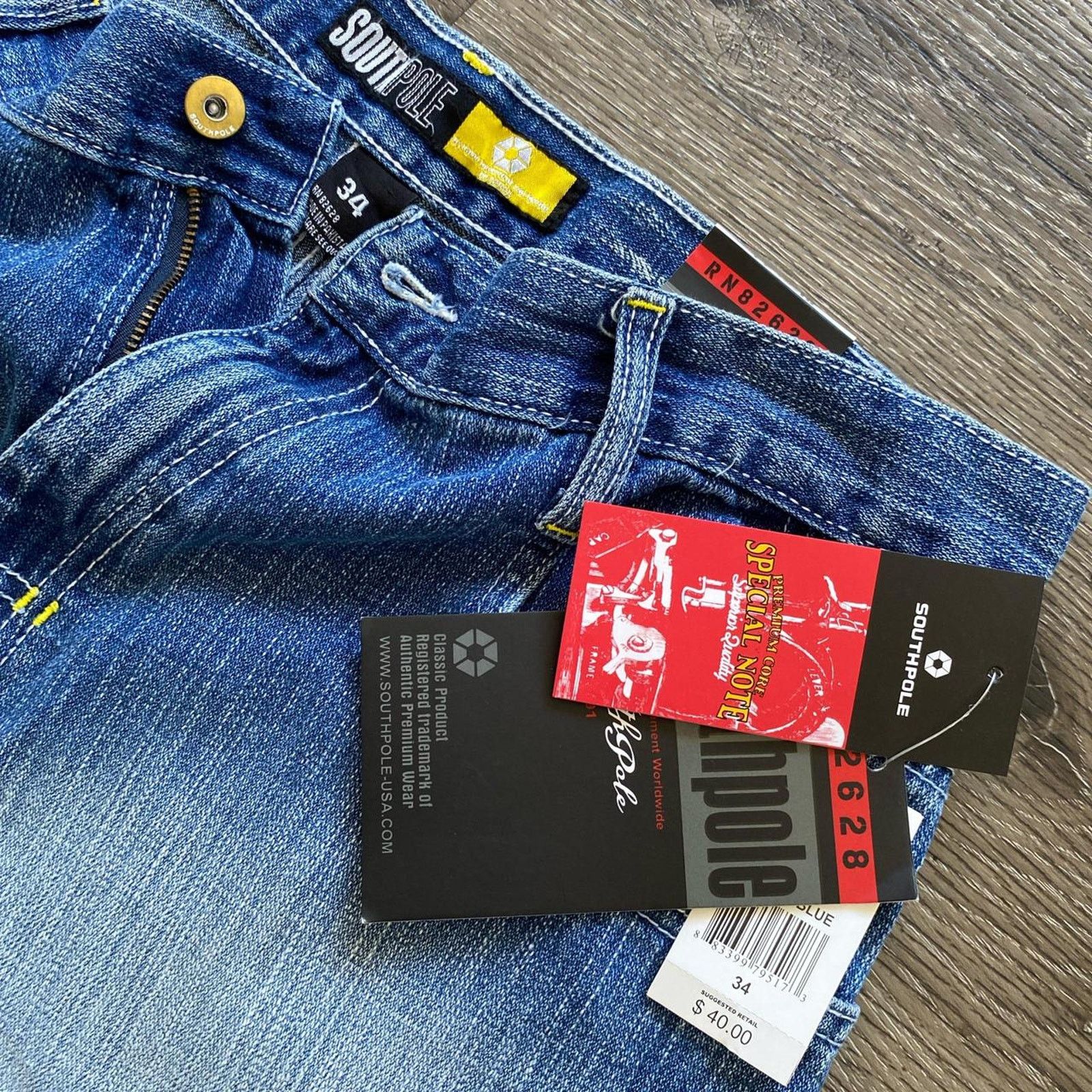 Southpole × Vintage Vintage 00s Deadstock Embroidered SouthPole Jorts Size US 34 / EU 50 - 4 Thumbnail