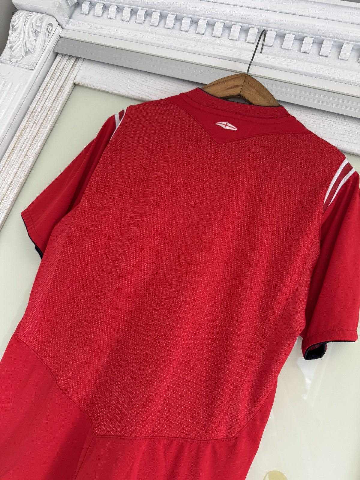 Umbro Vintage England 2004-2006 Home Soccer Jersey Football Kit Size US M / EU 48-50 / 2 - 8 Thumbnail