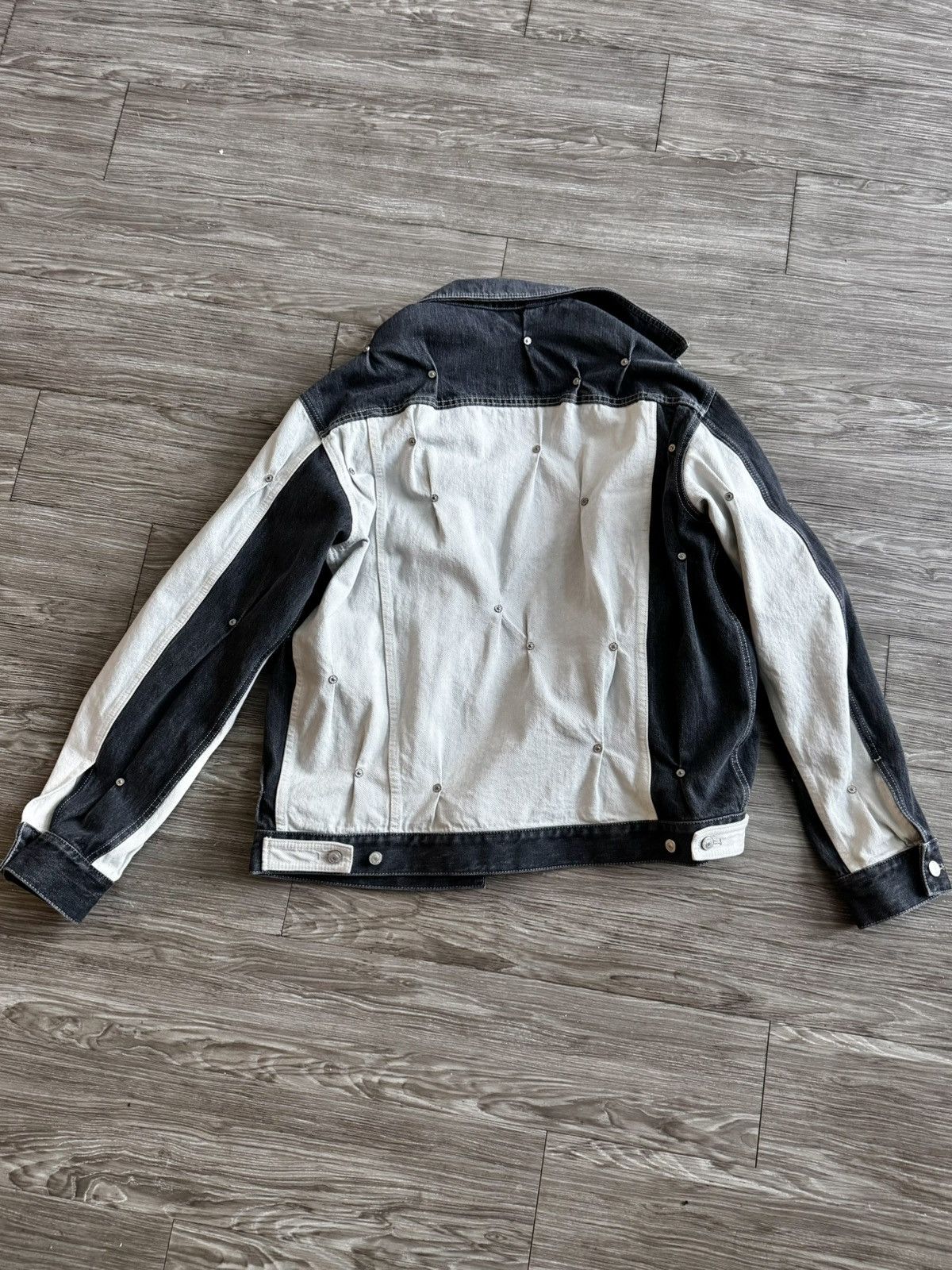 Kusikohc KUSIKOHC gray and white paneled rivet denim jacket Size US L / EU 52-54 / 3 - 2 Thumbnail
