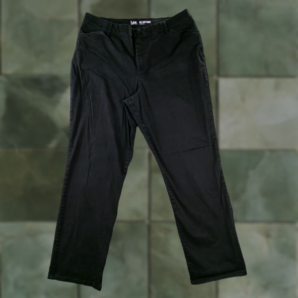 Lee LEE Plus Size 18 Black Chino Pants Women Straight Leg Casual Office Everyday Size 40" / US 18 - 1 Thumbnail