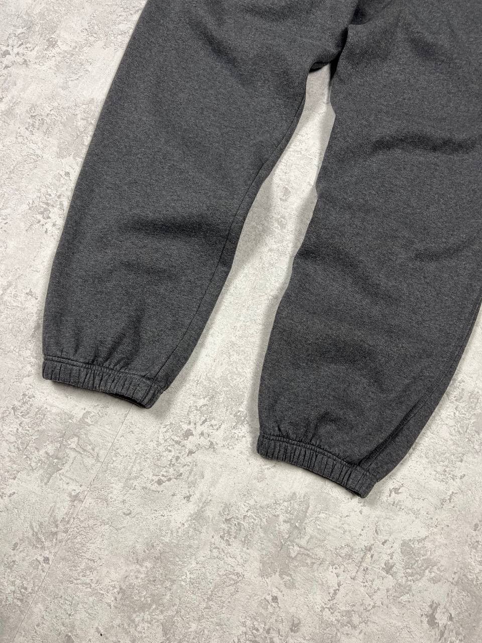 Nike Vintage Nike Baggy Grey Sweatpants Joggers Pants Size L Size US 34 / EU 50 - 11 Thumbnail