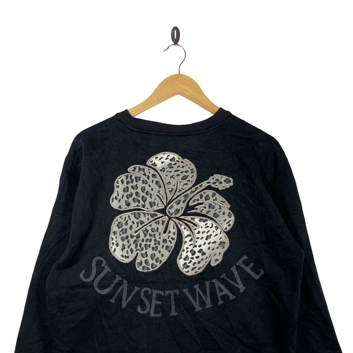 Vintage Sunset Wave Big Hibiscus Back Logo Crewneck Sweatshirt Black Size M / US 6-8 / IT 42-44 - 6 Thumbnail