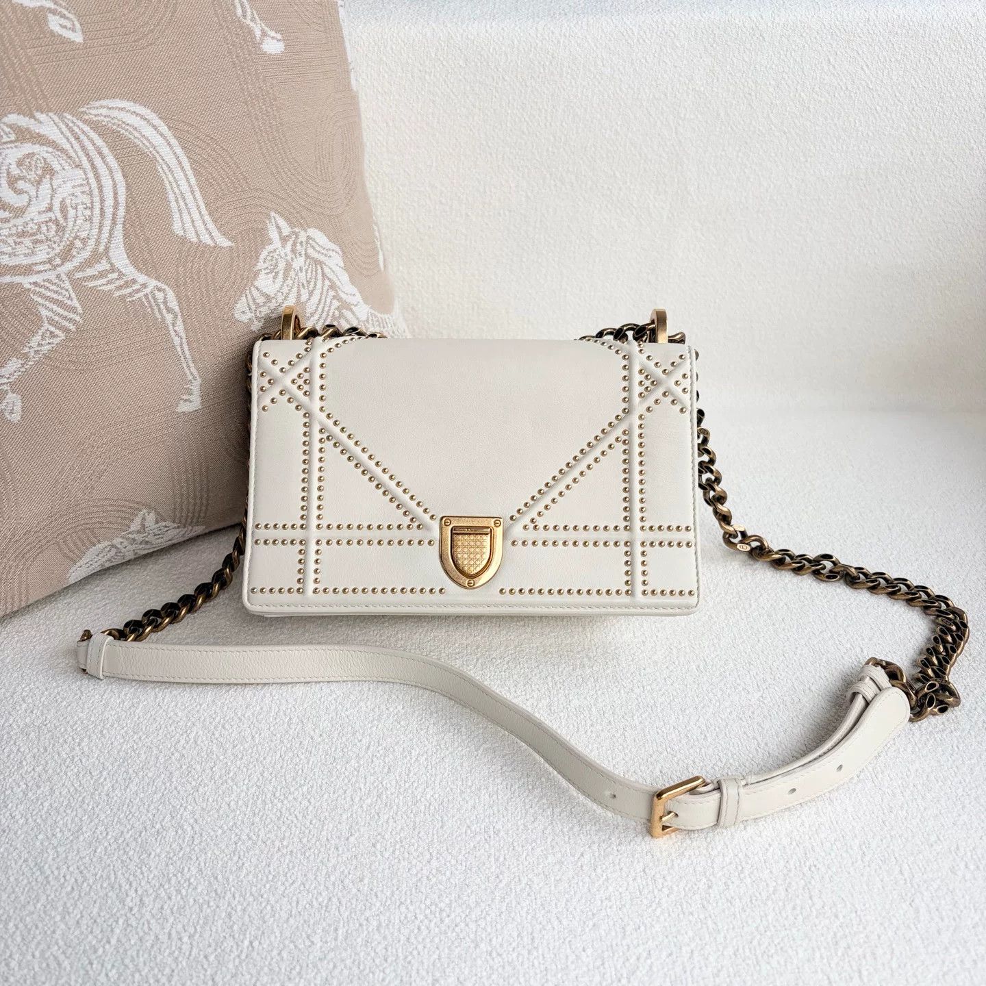 Dior Pre-loved Bag Very good condition Size ONE SIZE - 1 Thumbnail