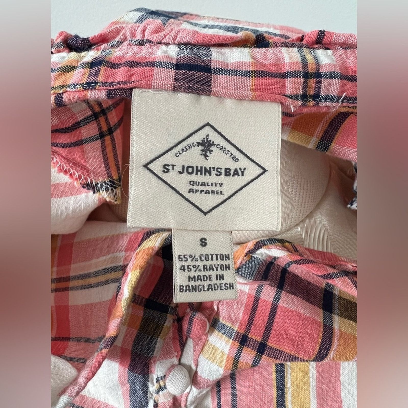 St. Johns Bay St. John’s Bay Plaid Long Sleeve V-Neck Top Small Size S / US 4 / IT 40 - 6 Thumbnail