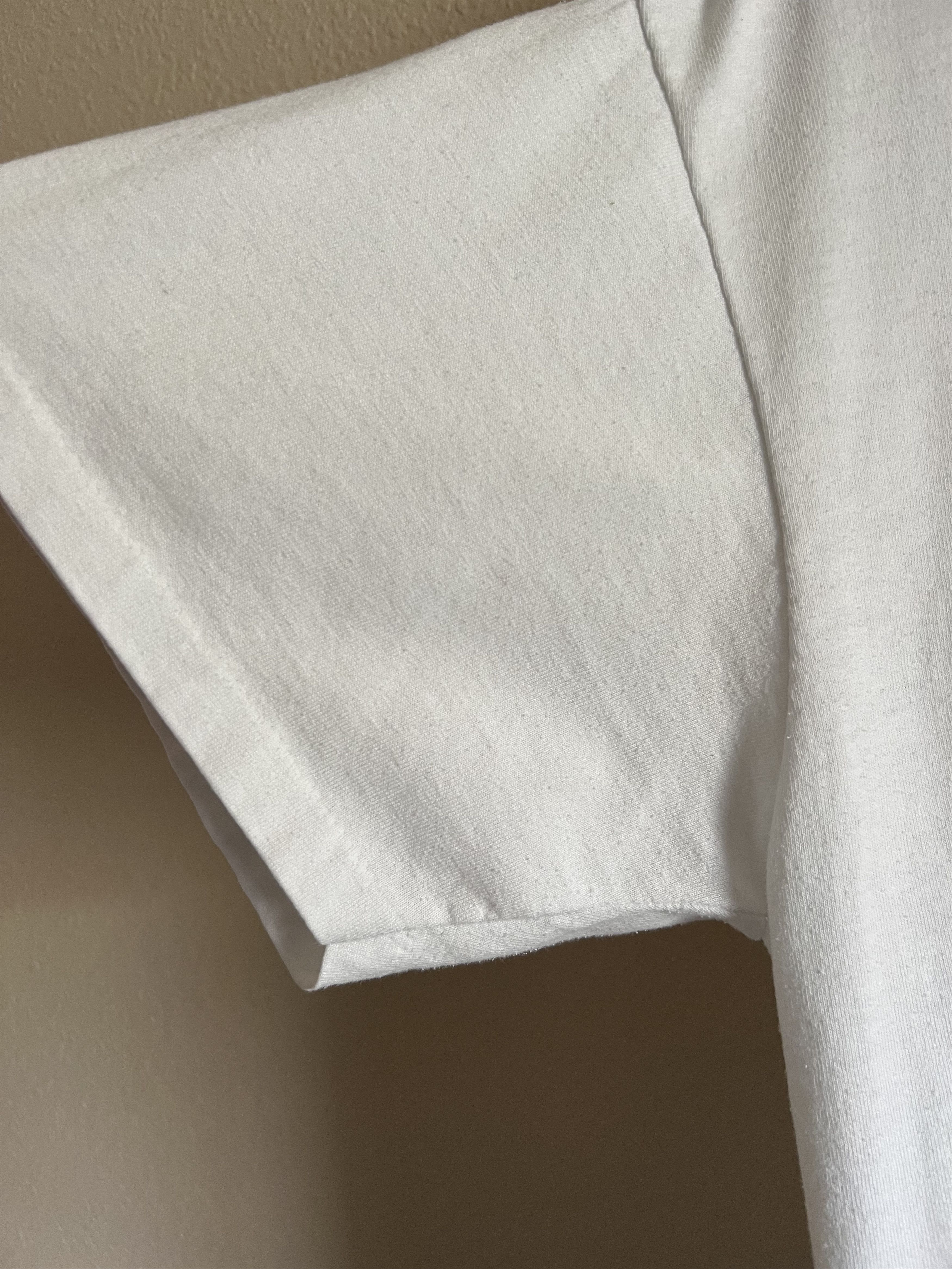 Vintage Vintage 90s Texas Chili Peppers Tee in White Size US L / EU 52-54 / 3 - 3 Thumbnail