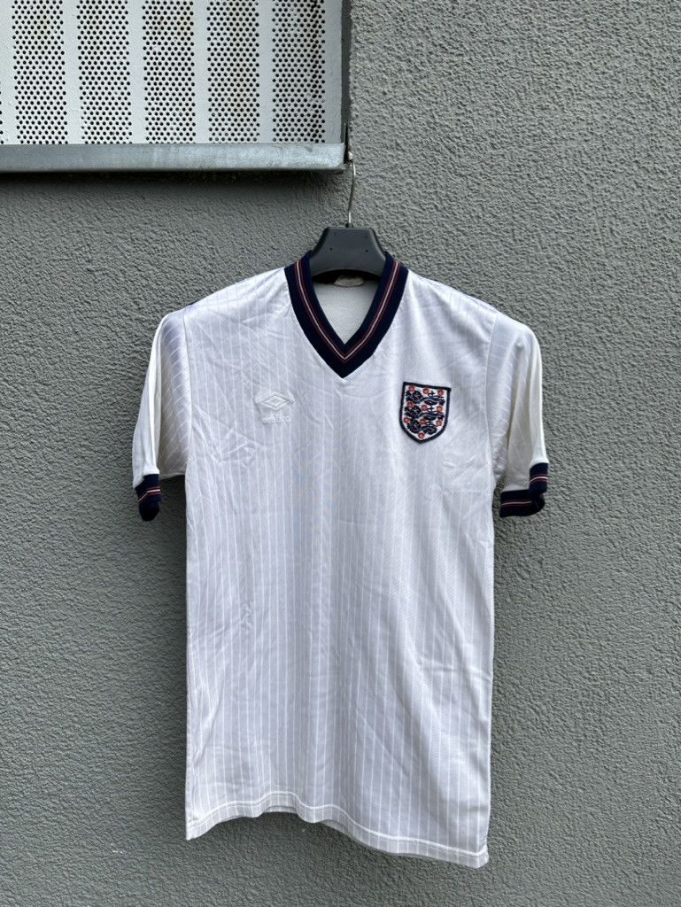 Umbro × Vintage Vintage England 1984-1987 Home Umbro Soccer Football Jersey Size US S / EU 44-46 / 1 - 1 Thumbnail