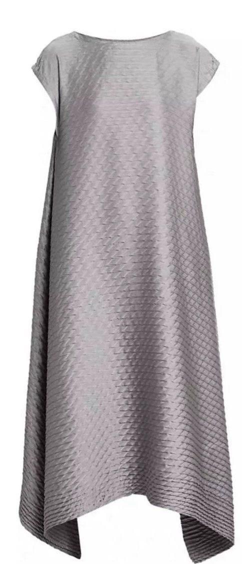 Issey Miyake Issey Miyake size:one size Grey main line large fish-scale Size XS / US 0-2 / IT 36-38 - 1 Thumbnail