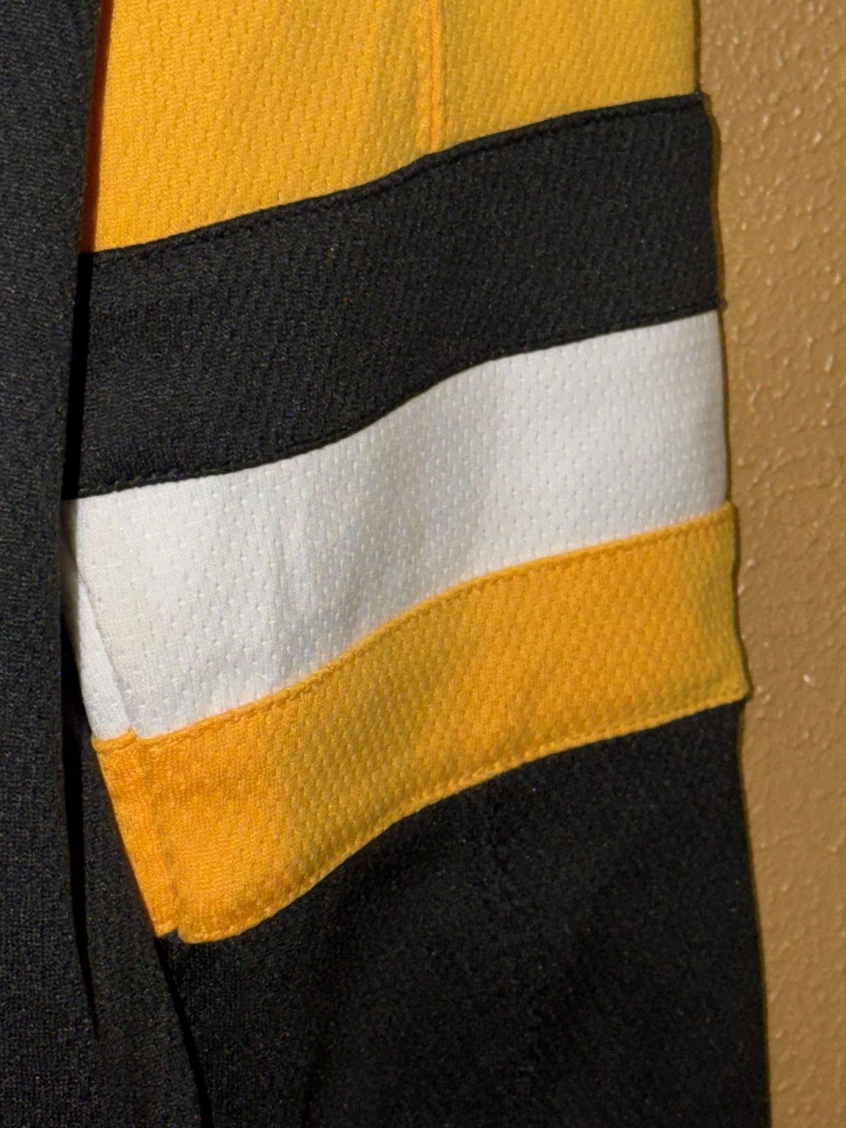 NHL Fanatics Breakaway NHL Pittsburgh Penguins Youth Jersey L/XL Size US L / EU 52-54 / 3 - 6 Thumbnail