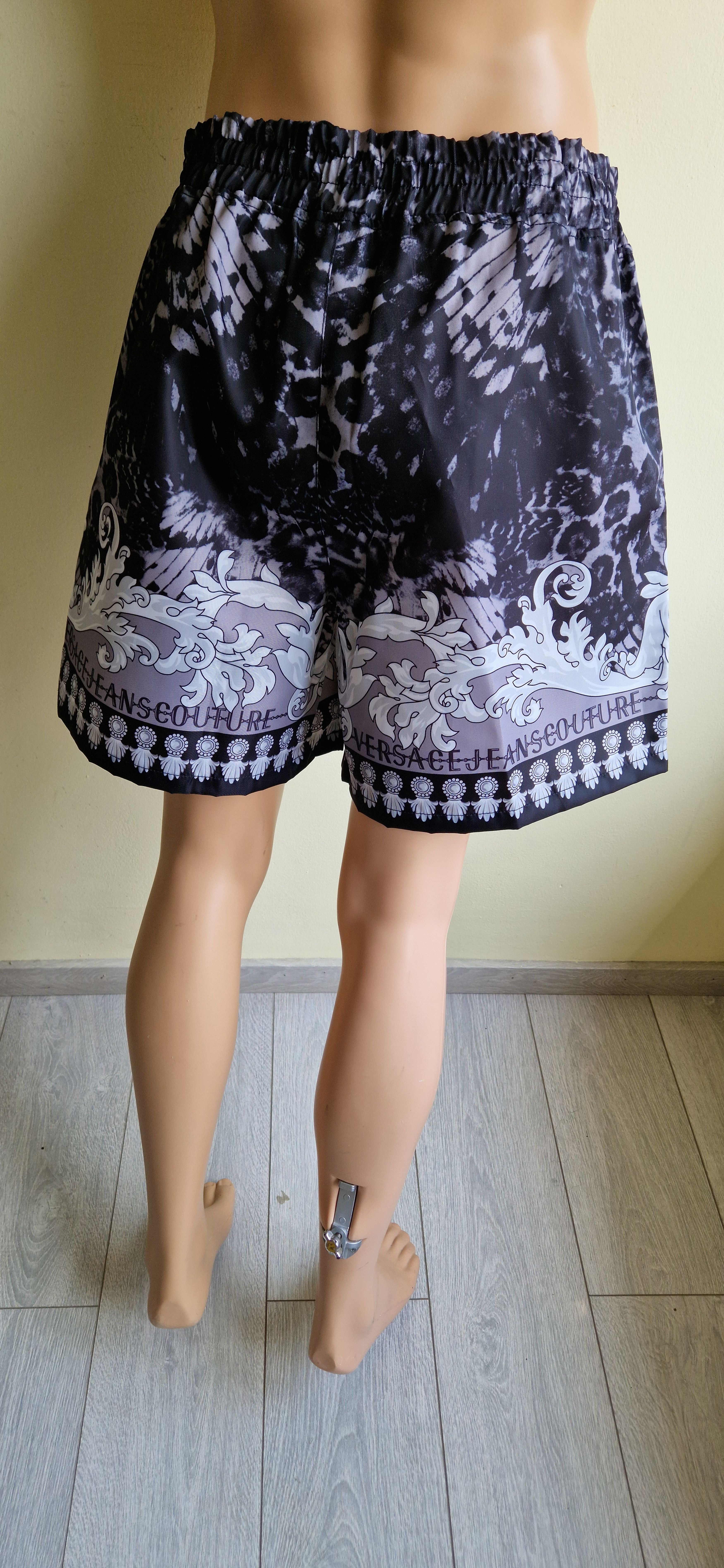 Versace Jeans Couture Versace beachwear Size US 36 / EU 52 - 6 Thumbnail