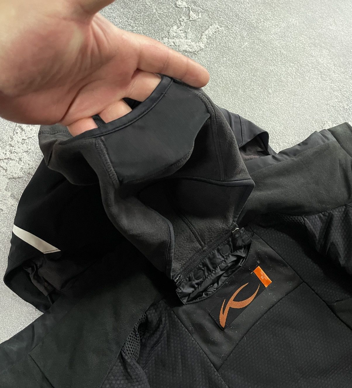 KJUS Kjus Recco Ski Snowboarding Hooded Black Jacket size 38 / S Size S / US 4 / IT 40 - 9 Thumbnail