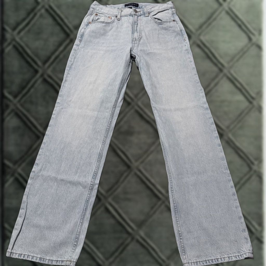 Vintage Aeropostale Jeans Women Blue Denim Straight Baggy High Rise 4 Pockets 5-Pocket Design 90s City Jeans Weave? Size 27" / US 4 / IT 40 - 1 Thumbnail