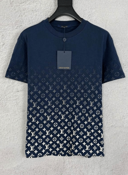 Louis Vuitton Louis Vuitton crew neck short sleeve Size US S / EU 44-46 / 1 - 1 Thumbnail