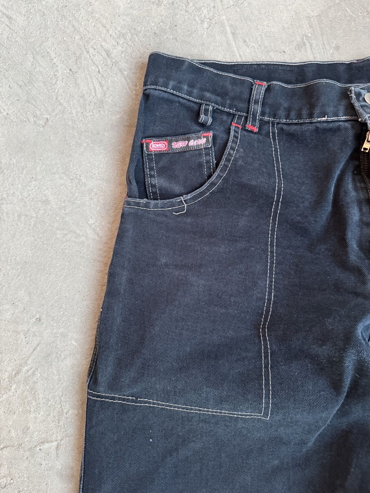 Japanese Brand × Vintage Vintage Big Pockets Distressed Baggy Y2K Denim Pants Size US 31 - 4 Thumbnail