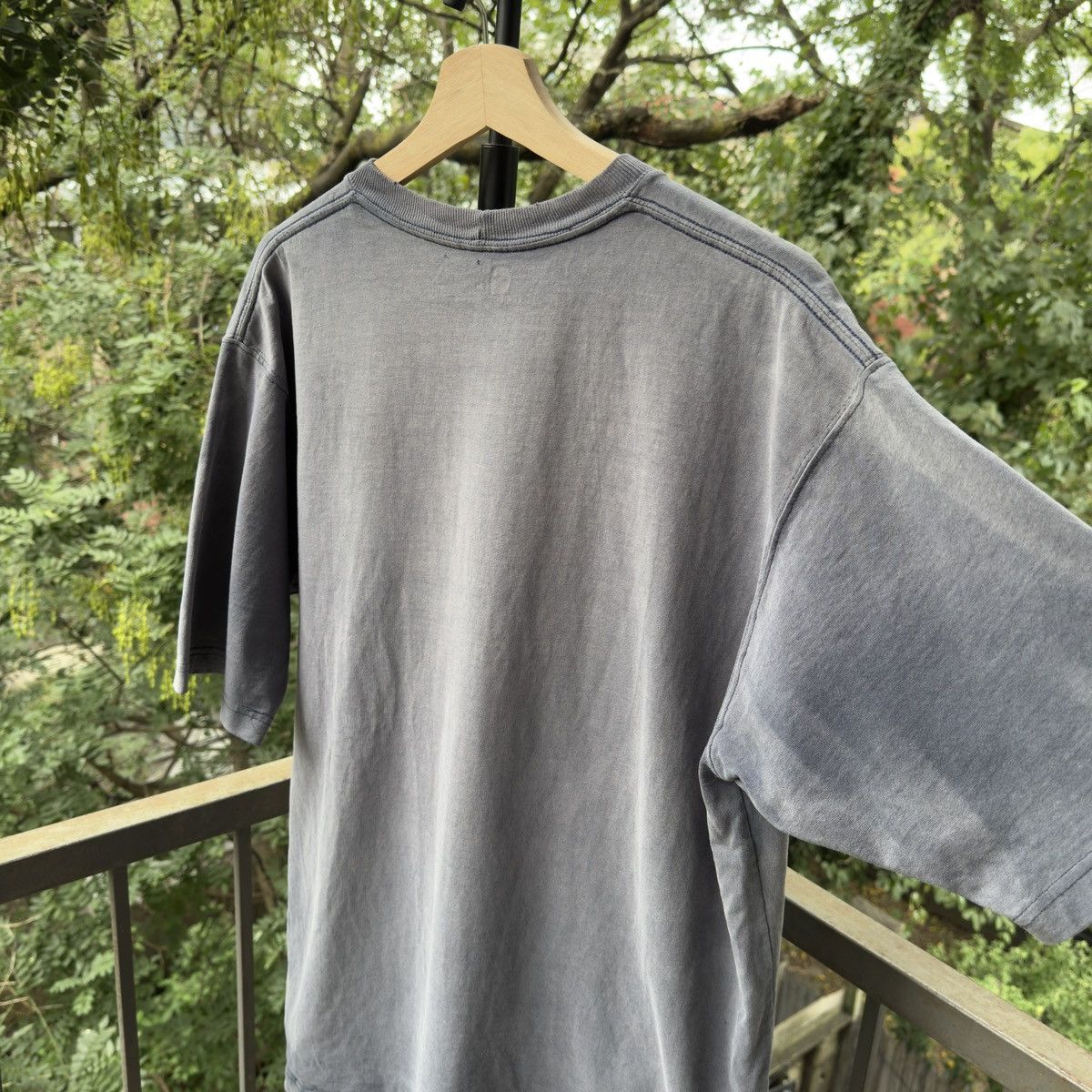 Carhartt Carhartt Thrashed Faded Dirty Distressed Shirt ERD Grunge Size US M / EU 48-50 / 2 - 5 Thumbnail