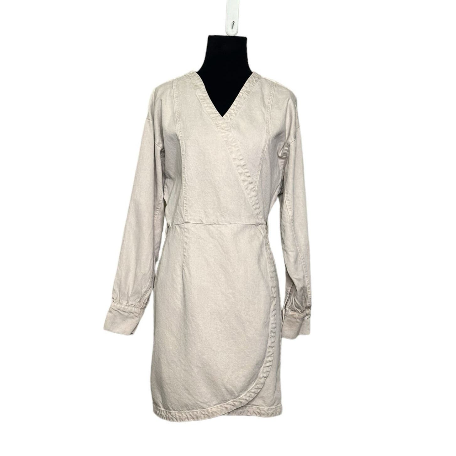 Young Fabulous & Broke Young Fabulous & Broke long sleeves wrap dress size small Size S / US 4 / IT 40 - 10 Thumbnail