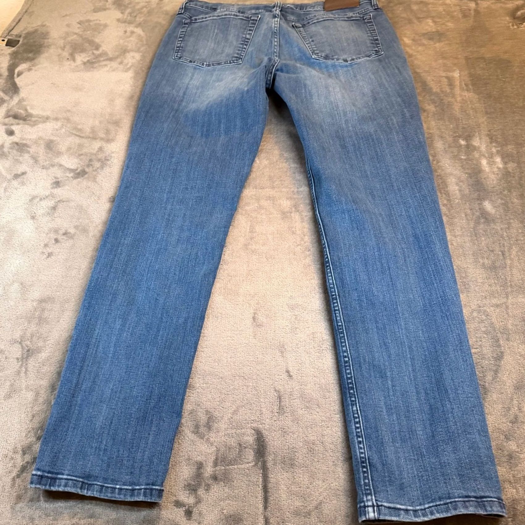 Denime JOS A BANK Slim Fit Jeans Denim Pants Casual Comfort Mens 36x32 Blue Straight Jeans Mens Slim Fit Casual Denim Topwear Size US 36 / EU 52 - 4 Thumbnail