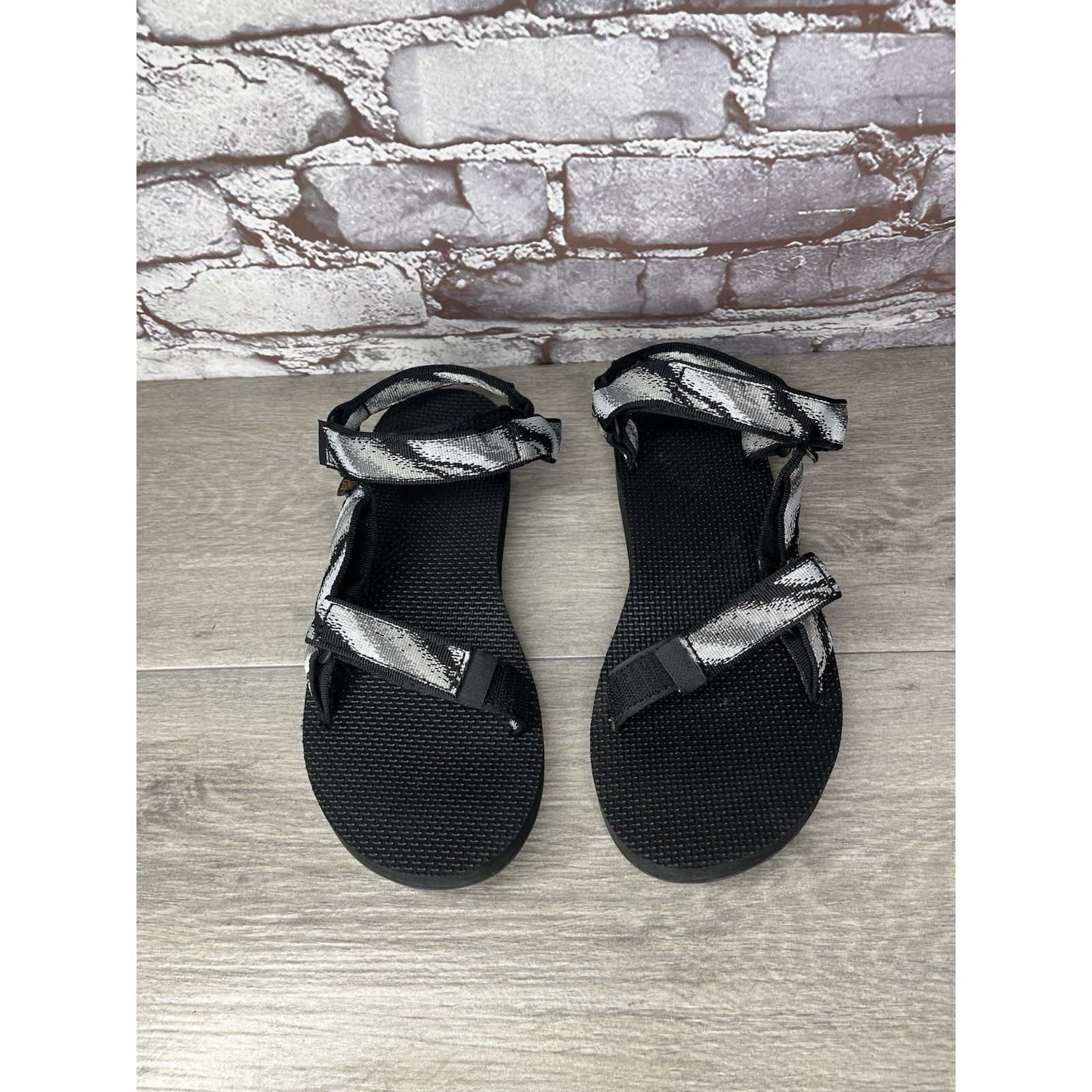 Teva Teva Original Universal Black Gray Back Strap Nylon Sandals Size US 9 / IT 39 - 2 Thumbnail