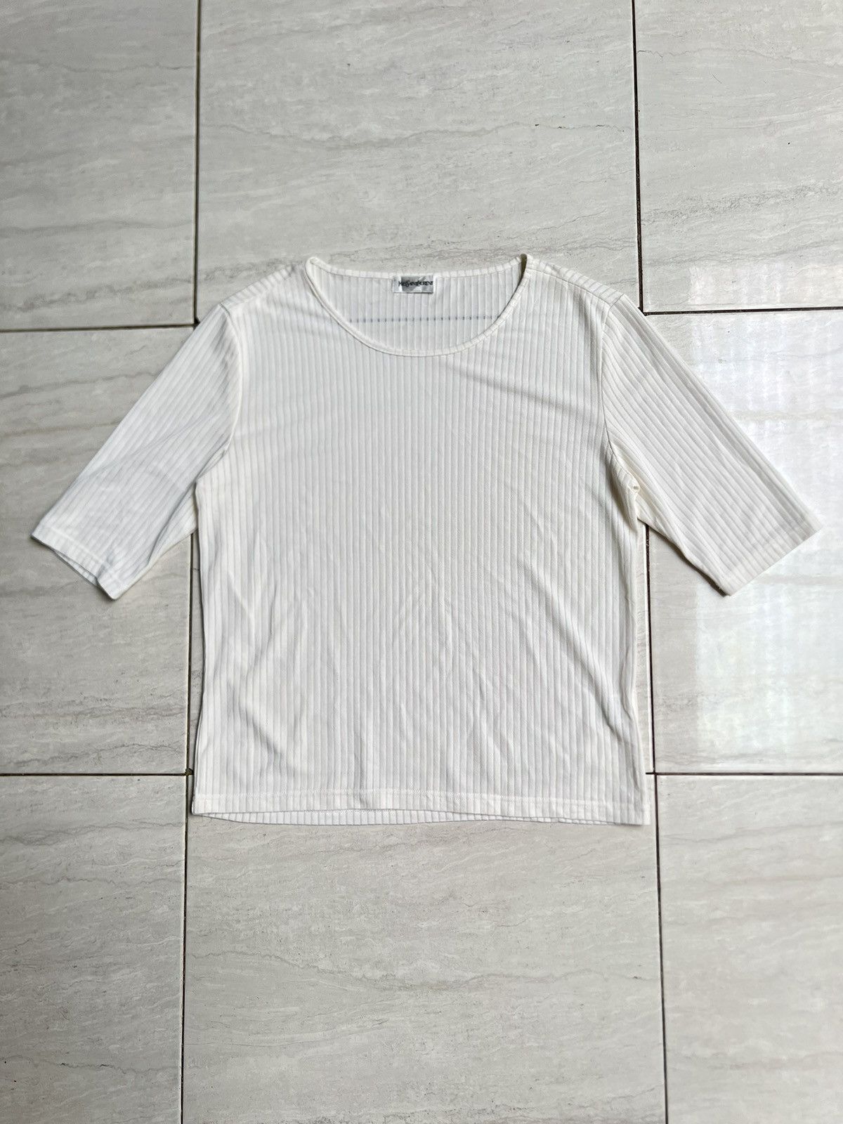Yves Saint Laurent YSL Yves Saint Lauren White Pleats T-shirt Size US S / EU 44-46 / 1 - 1 Thumbnail