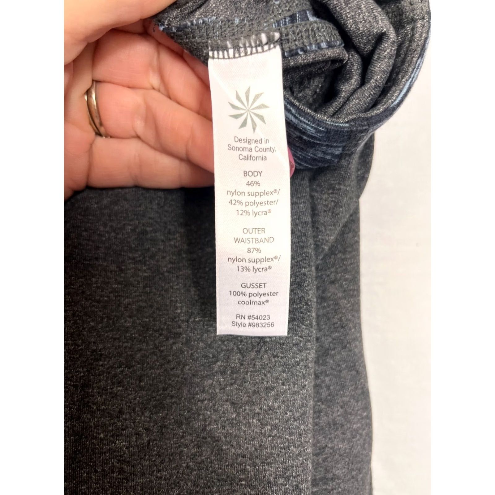 Athleta Athleta Leggings Shirt? Size 28" / US 6 / IT 42 - 5 Thumbnail