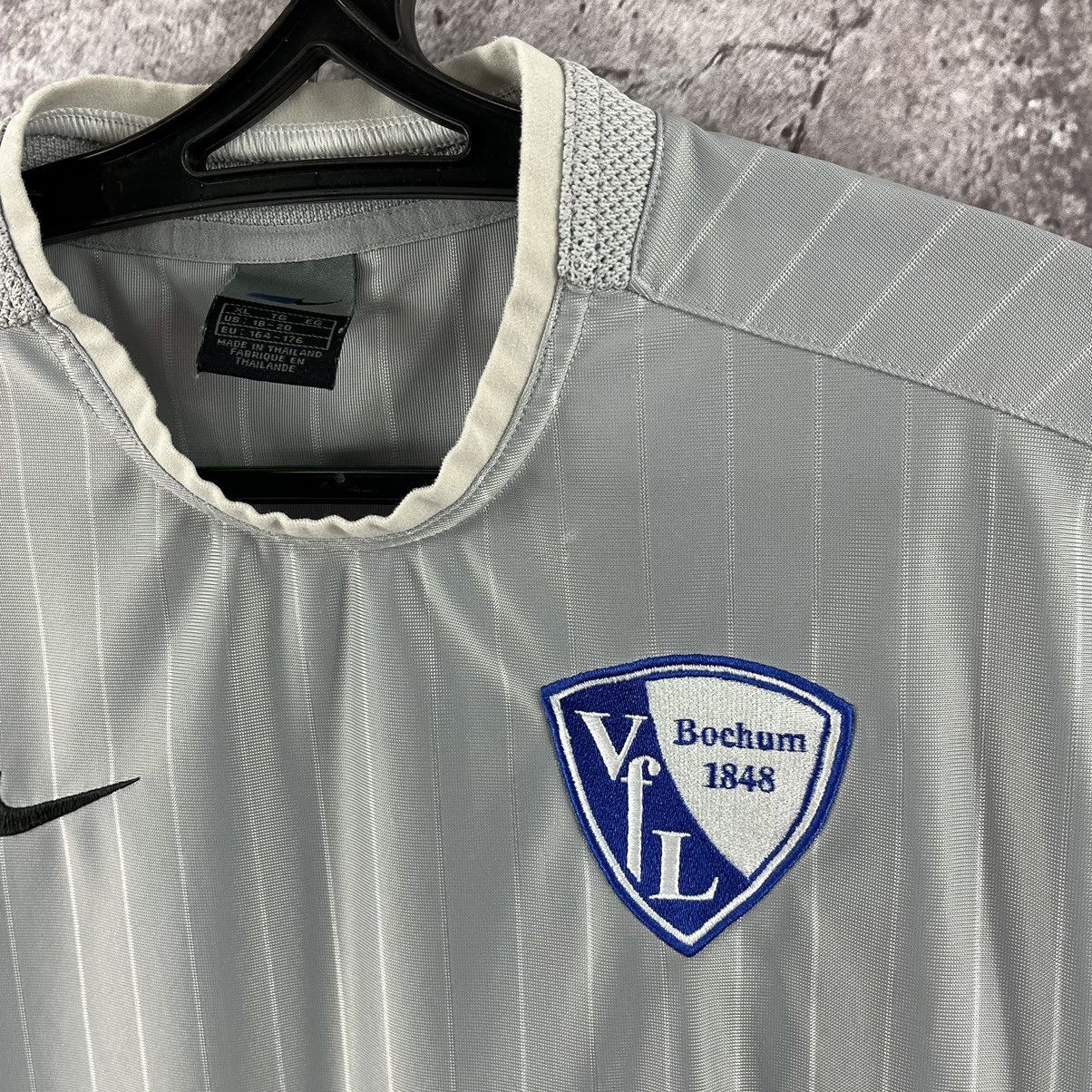 Nike × Vintage Vintage 2000s Nike Bochum Training Jersey Size S Size US S / EU 44-46 / 1 - 4 Thumbnail