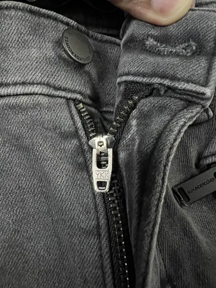 GU × Undercover 🔥Gu x Undercover Ripped Zipper Jeans Size US 30 / EU 46 - 8 Thumbnail