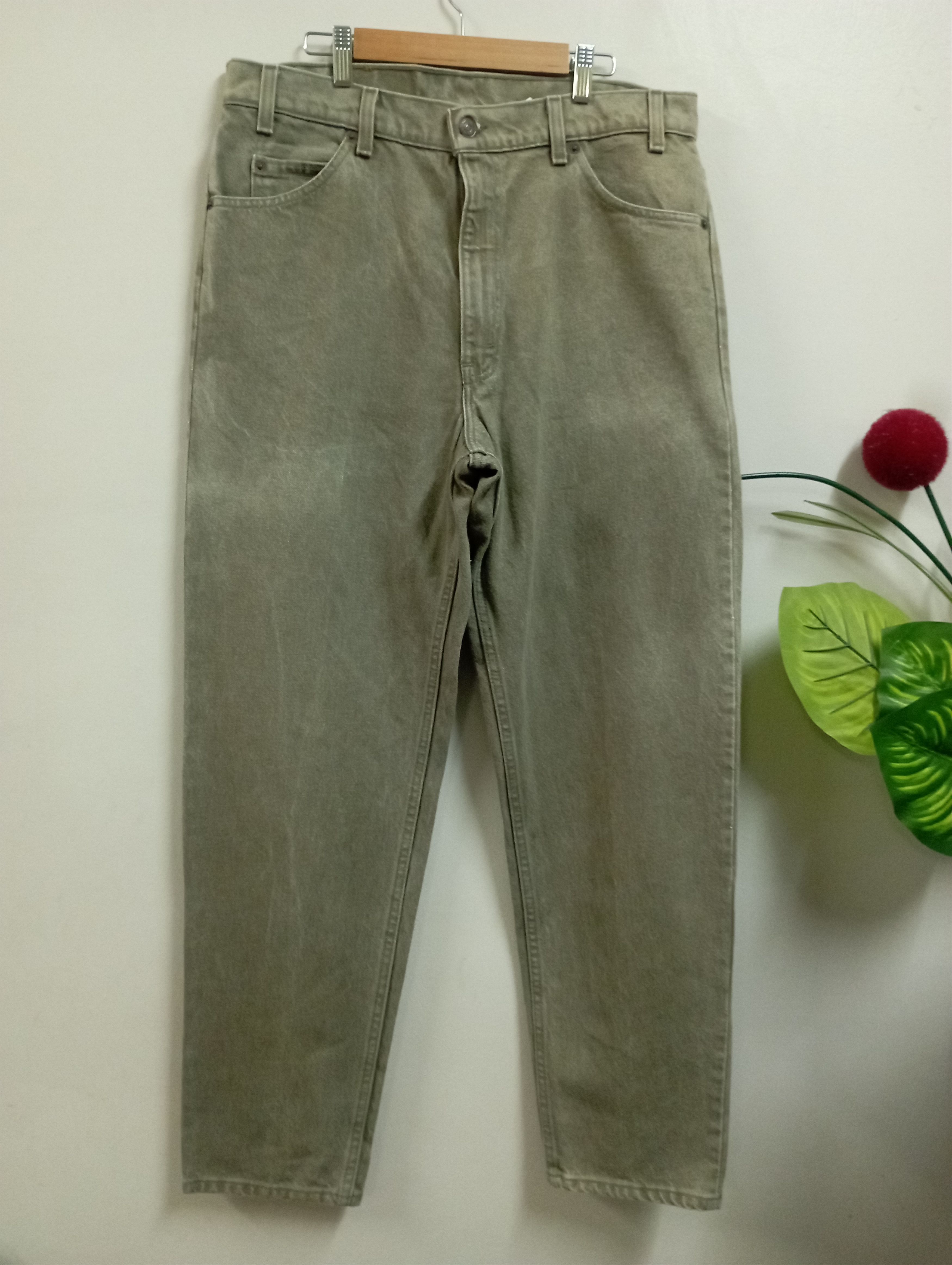 Vintage Vintage Baggy Jeans Made In USA Levi's 550 Orange Tabs Size US 35 - 1 Thumbnail