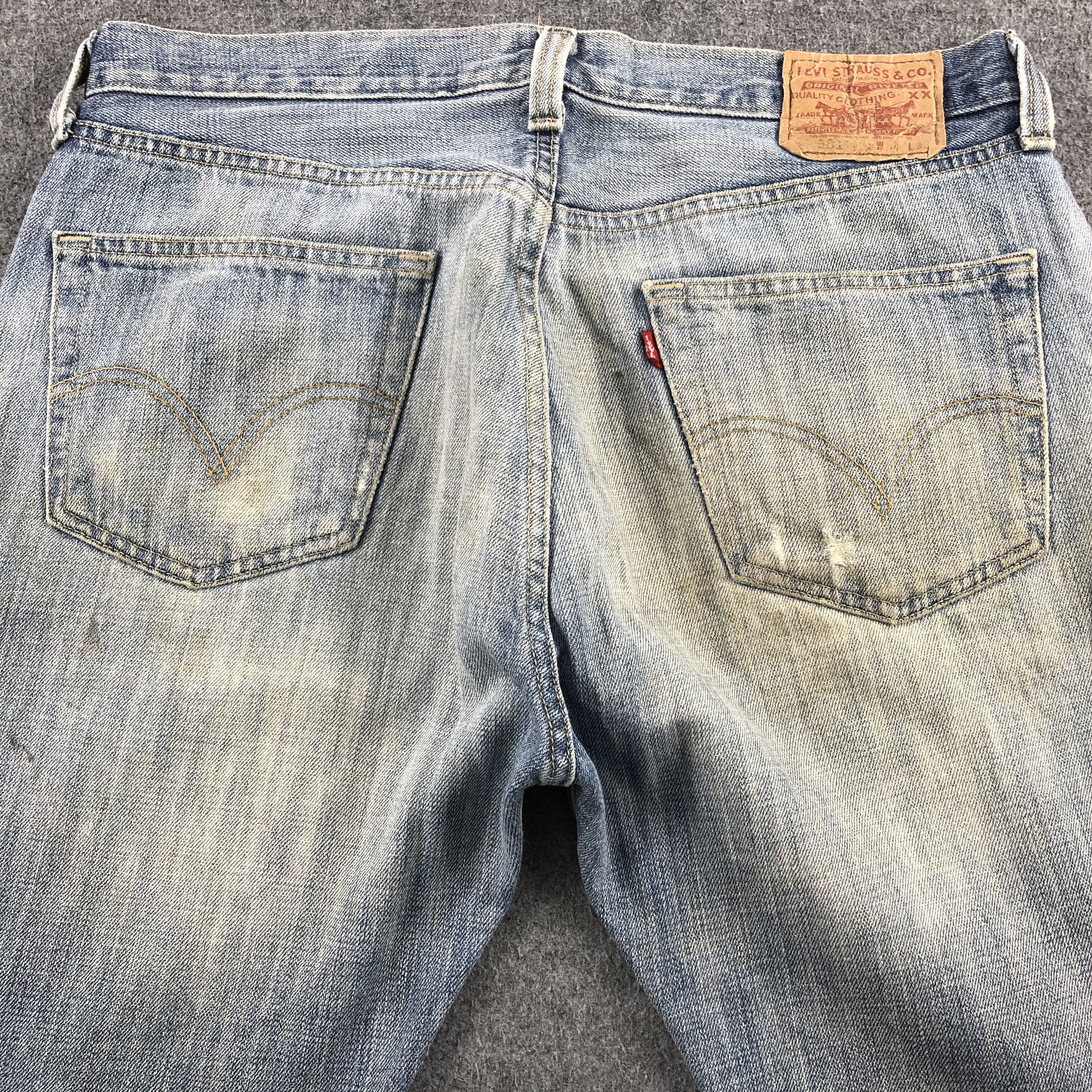 Levi's Vintage Light Wash Levis 501 Jeans-J1577 Size US 35 - 4 Thumbnail