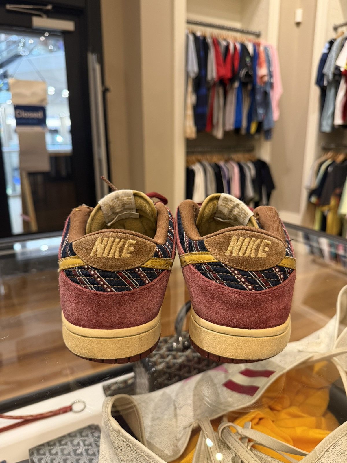 Nike Nike SB Dunk low ‘Anchorman’ Size US 9 / EU 42 - 5 Thumbnail