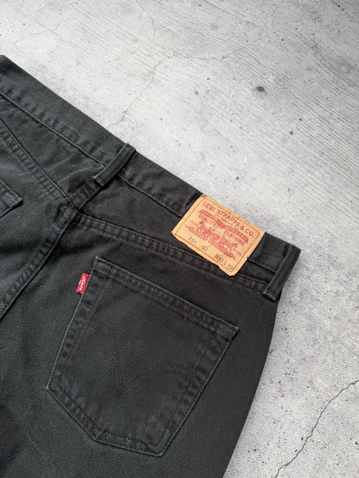 Levi's Vintage Levi's 751 Straight Fit USA Black Denim Opium Jeans Size US 33 - 3 Thumbnail