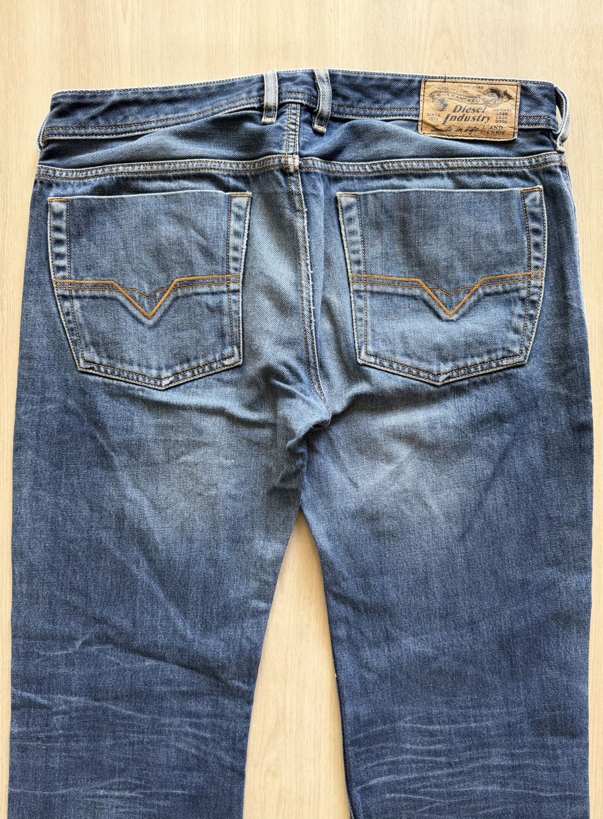 Diesel Diesel Jeans Zatiny Bootcut Denim Sz 36x34 *36x33 Size US 36 / EU 52 - 2 Thumbnail
